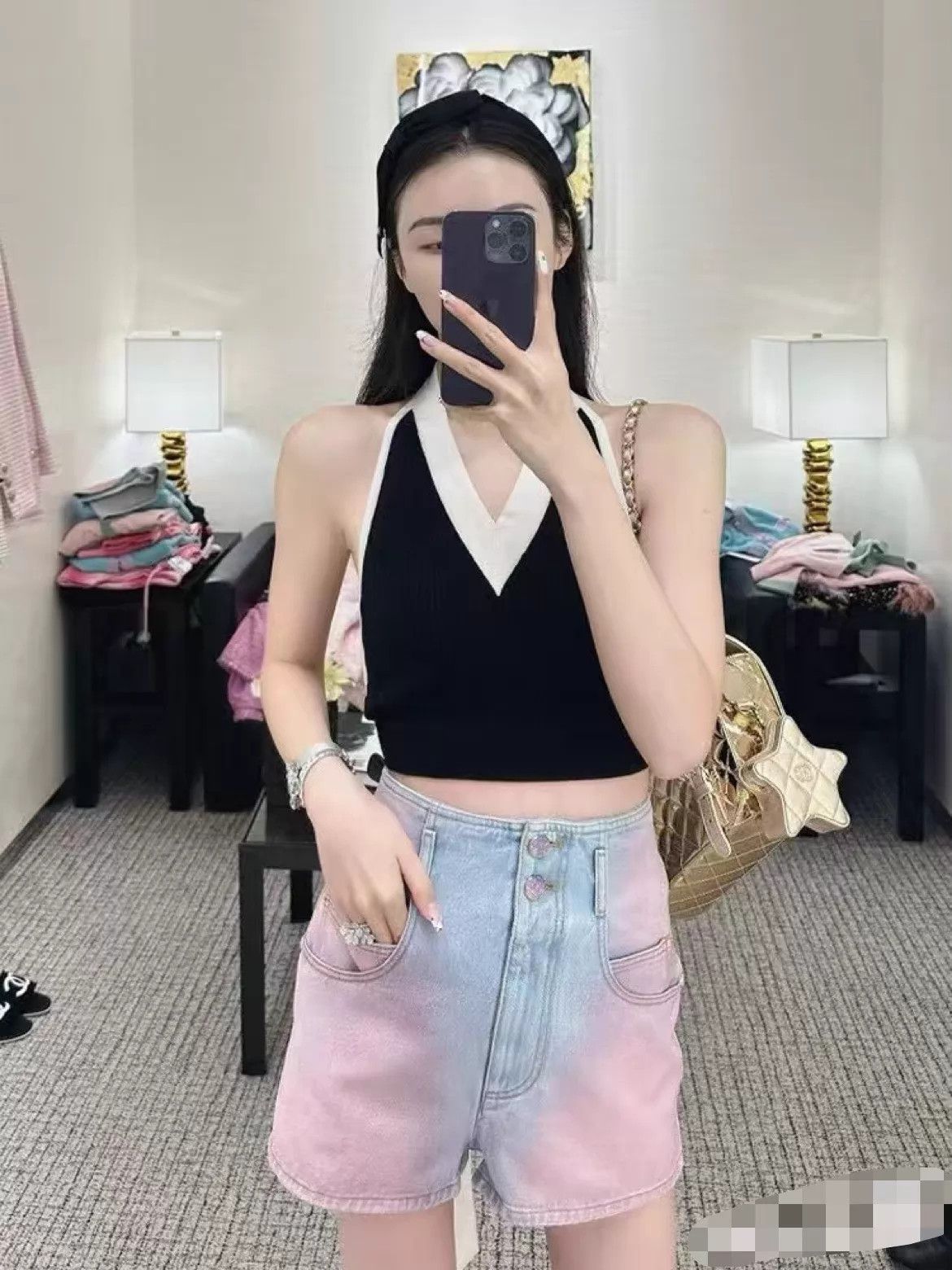 Chanel CHANEL Women's Gradient Blush Straight-Leg Denim Shorts Size 28" / US 6 / IT 42 - 8 Thumbnail