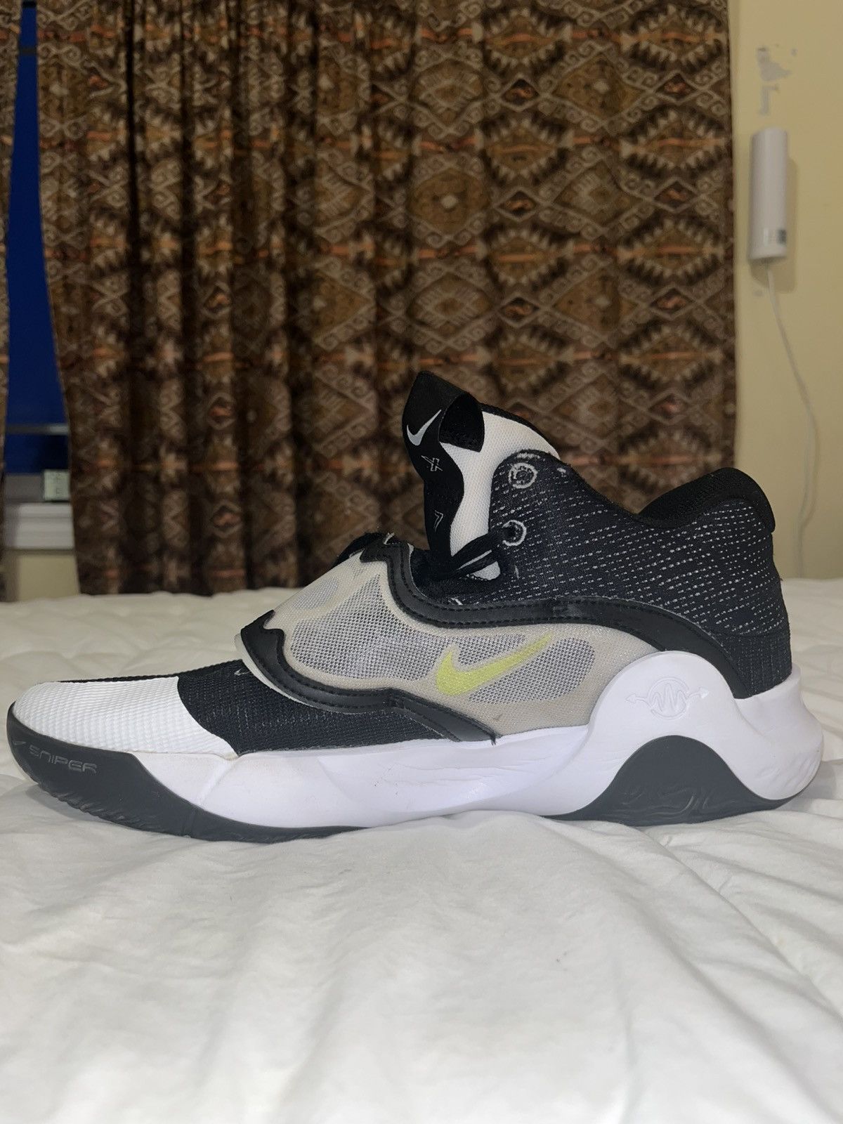 NBA × Nike Nike KD Trey 5X Size 12 Size US 12 / EU 45 - 8 Thumbnail