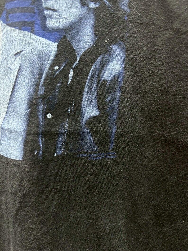 Vintage Vintage 2000s The Beatles tshirt size L Size US L / EU 52-54 / 3 - 4 Thumbnail