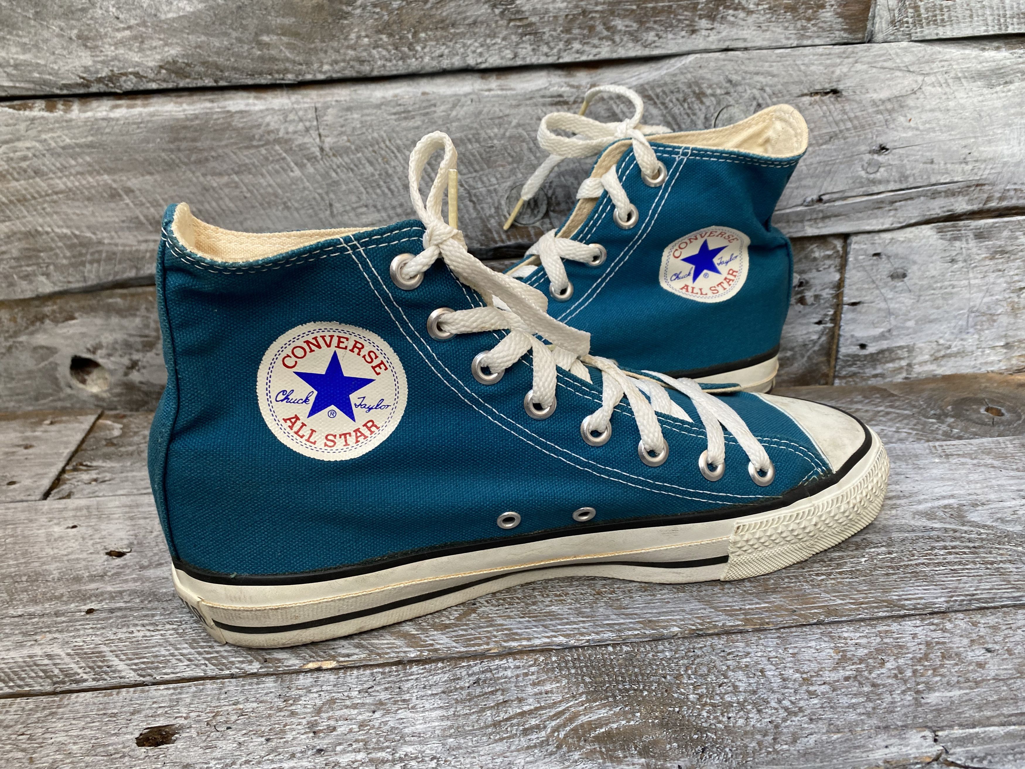 Converse × Vintage Vintage 90's converse hi-top sneakers sz8 Size US 8 / EU 41 - 12 Thumbnail