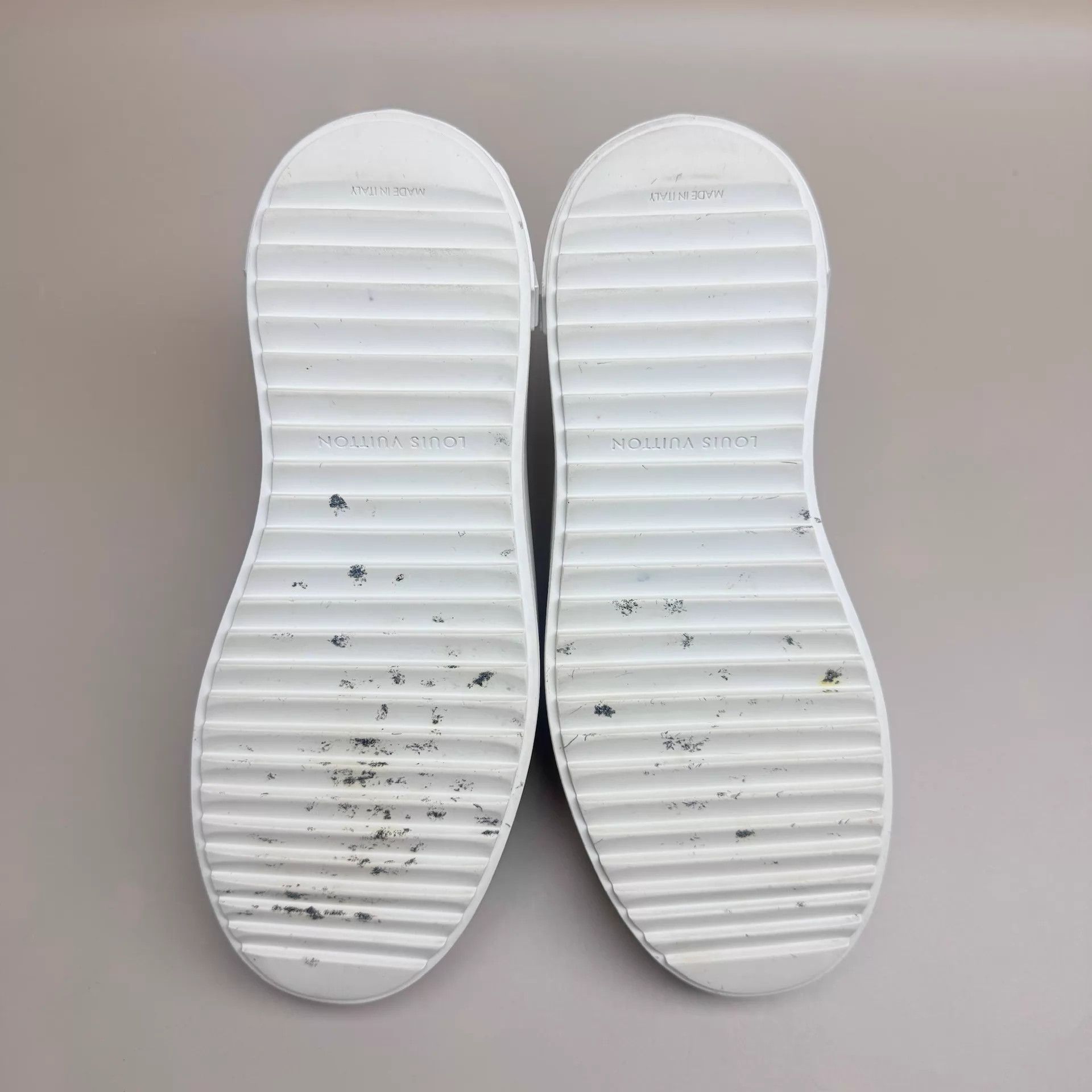 Louis Vuitton LV Time Out Cream Monogram Platform 35 EU 95 New Size US 4.5 / IT 34.5 - 6 Thumbnail