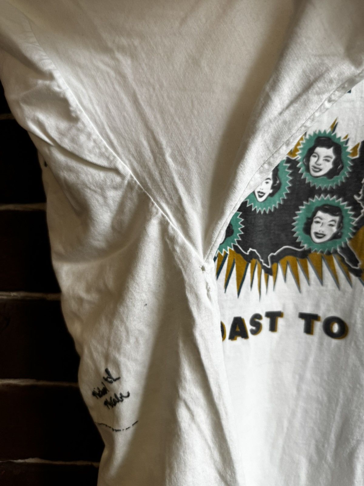 Band Tees Rare 90s vintage Soul Asylum From Coast Rock Band Tour Tee Size US XL / EU 56 / 4 - 11 Thumbnail