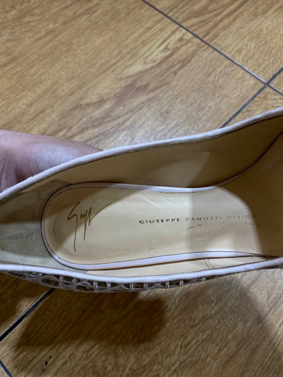 Giuseppe Zanotti Womens High Heels Pumps Shoes