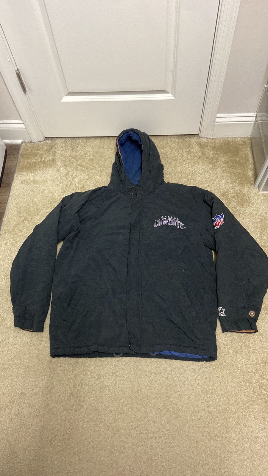 Dallas Cowboys Jacket Men Small NFL Football Vintage 90s Starter Winter Coat