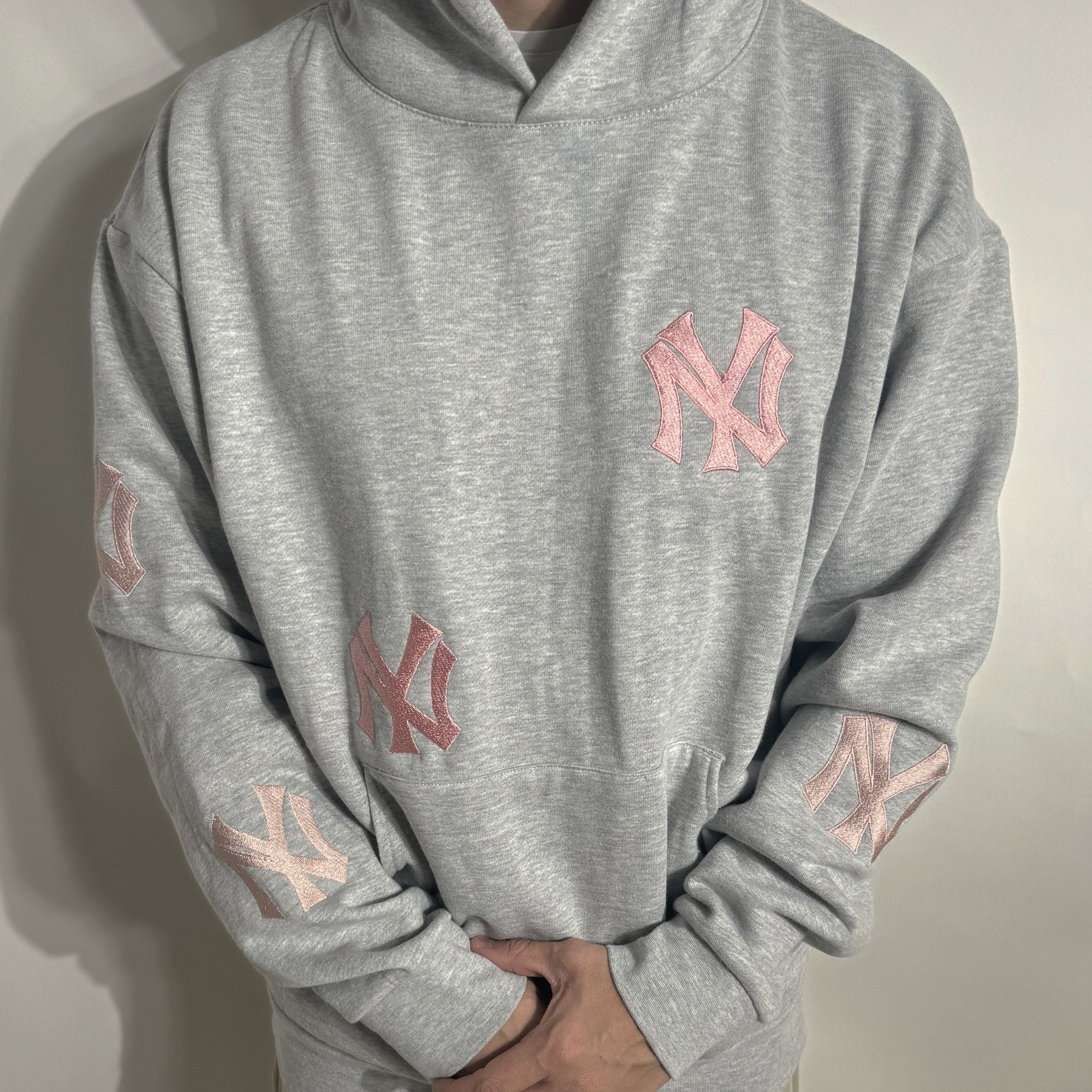 New York Yankees Yankee 5 spot hoodie New York with Pink Size US L / EU 52-54 / 3 - 1 Thumbnail