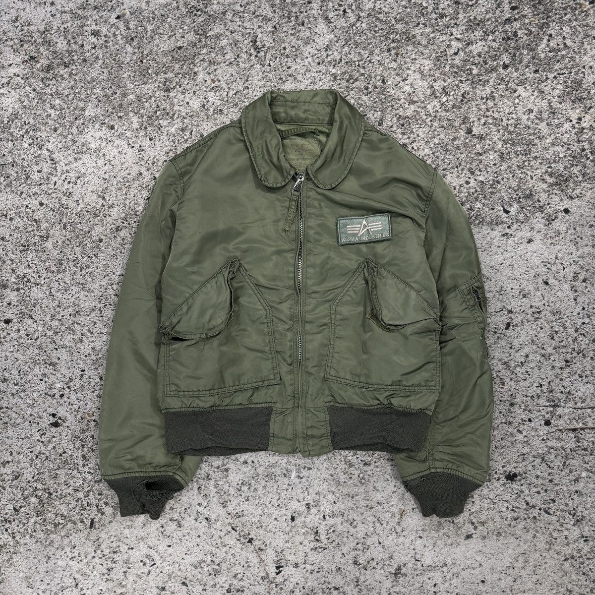 Vintage 1980s Faded Thrashed CWU 45-P Flight Bomber Jacket Size US L / EU 52-54 / 3 - 1 Thumbnail