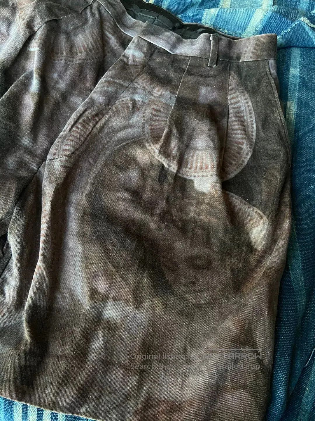 Givenchy givenchy printed shorts with artistic design. Size US 42 / EU 58 - 3 Thumbnail