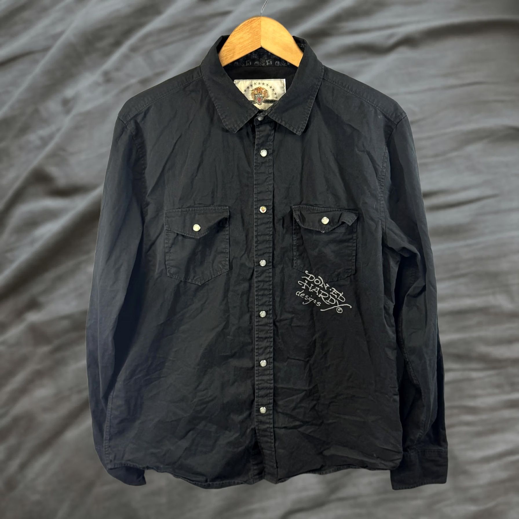 Ed Hardy VINTAGE Ed Hardy Shirt Mens Large Black Button Up Love Kills Slowly Tattoo Art Western Size US L / EU 52-54 / 3 - 1 Thumbnail