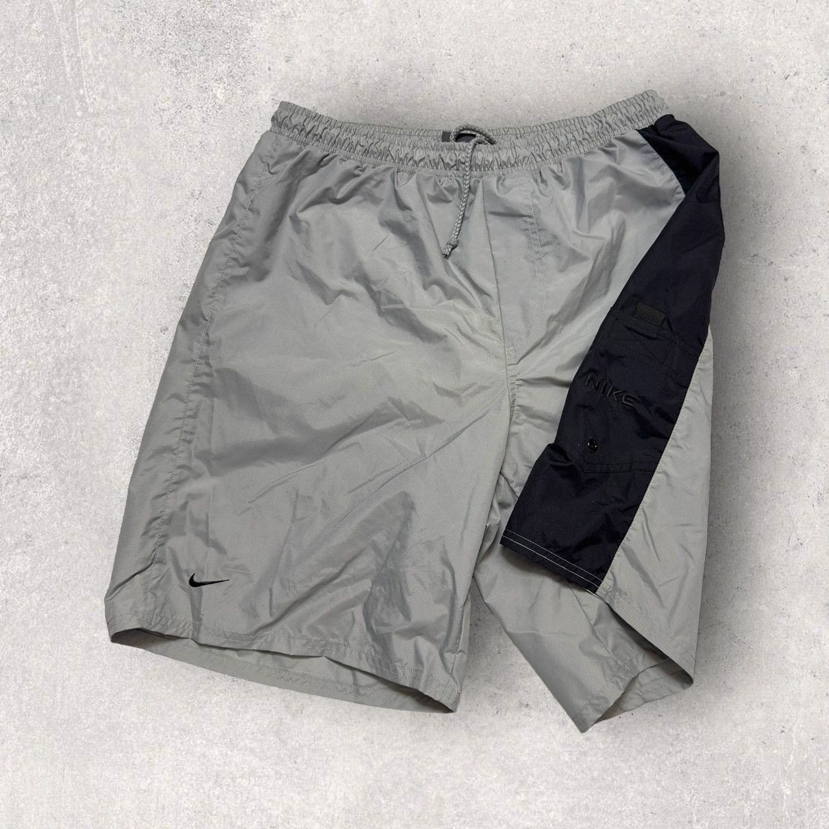 Nike × Vintage Vintage Nike swim shorts Size US 32 / EU 48 - 1 Thumbnail