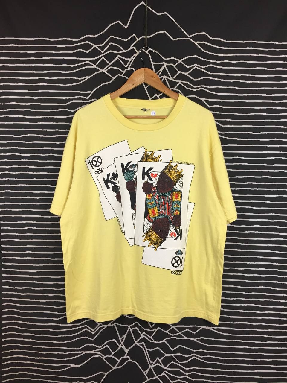 10 Deep 10 Deep NYC Live Larger King of Deck Notorious B.I.G Tee Size US XL / EU 56 / 4 - 2 Thumbnail