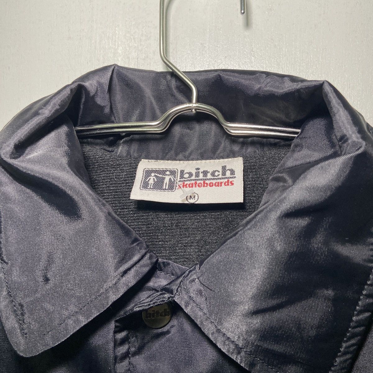 Vintage Vintage BITCH Skateboard Coach Jacket Size US M / EU 48-50 / 2 - 3 Thumbnail