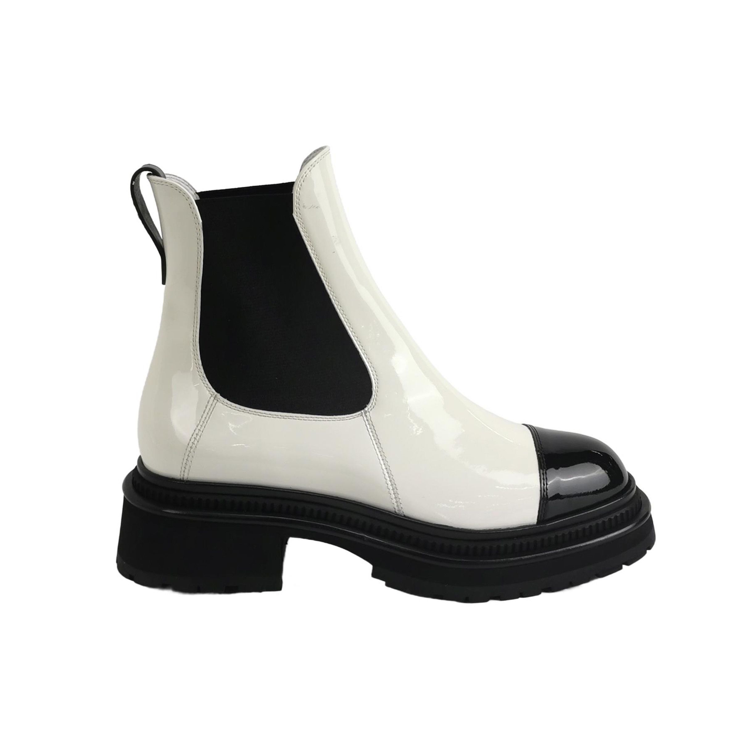 Chanel Chanel Women 7-5 Boots Size US 7.5 / IT 37.5 - 1 Thumbnail