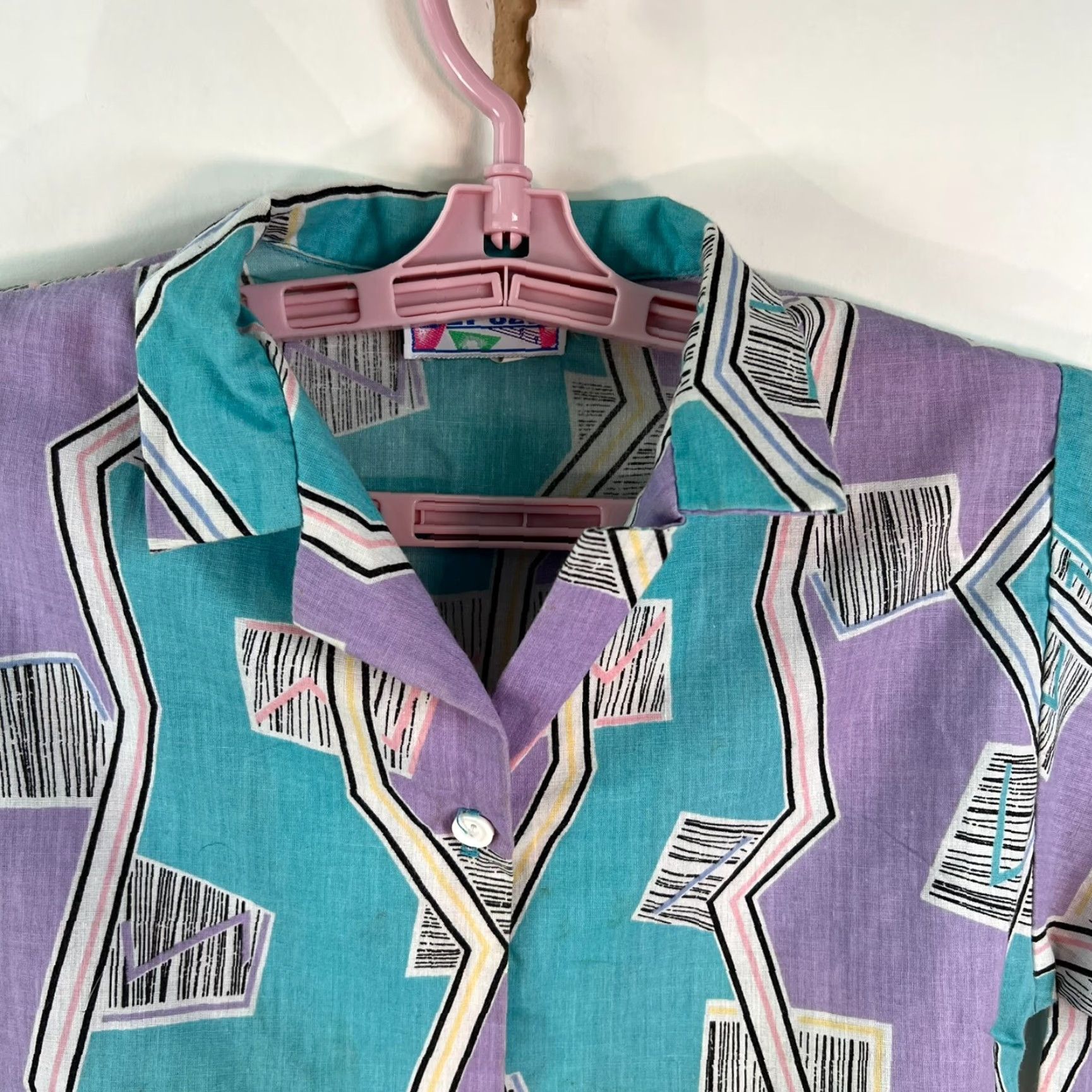 Vintage VINTAGE Jet Set Blouse Womens Size 8 Purple Geometric Retro 70s 80s Casual Classic US Made Size M / US 6-8 / IT 42-44 - 2 Thumbnail