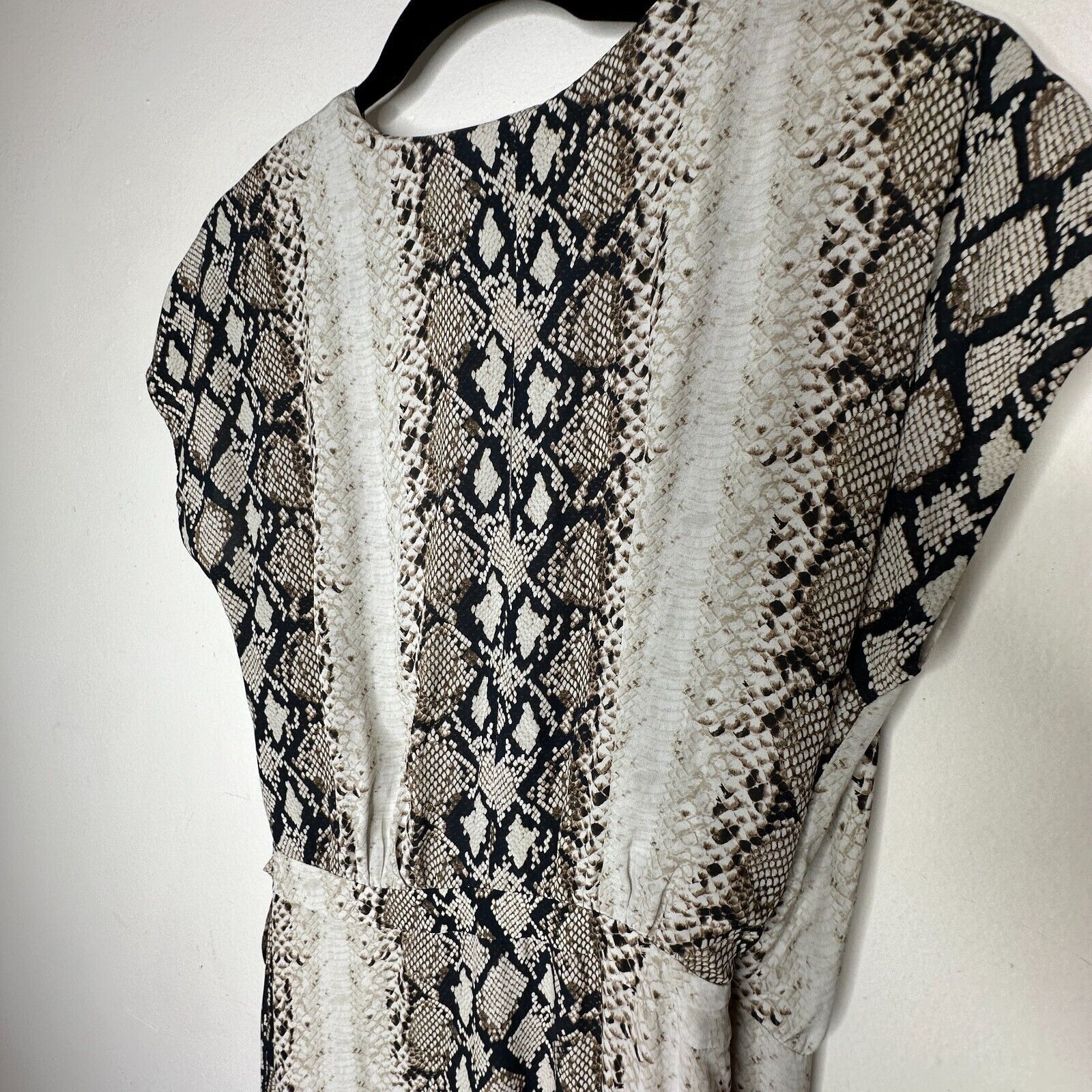 Joie Joie Porcelain Bethwyn C Snakeskin Wrap A-Line Dress SM Size S / US 4 / IT 40 - 8 Thumbnail