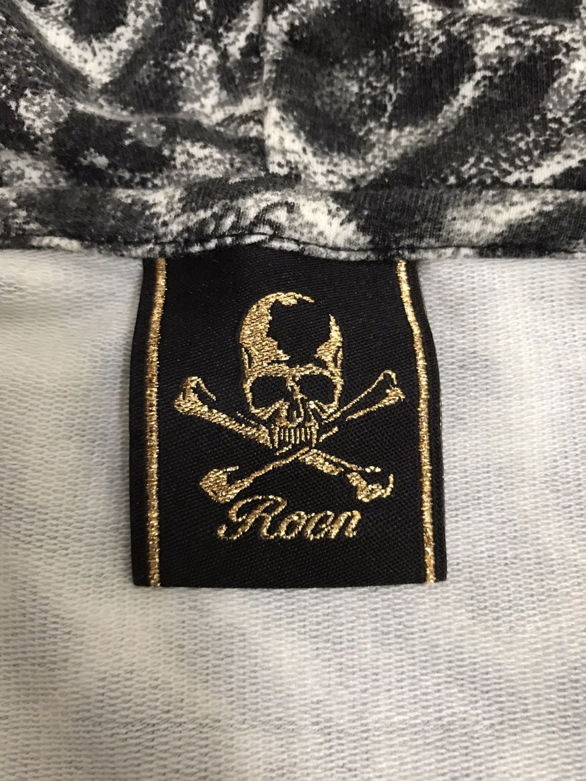 Japanese Brand Roen Skulls Hoodie Size US S / EU 44-46 / 1 - 3 Thumbnail