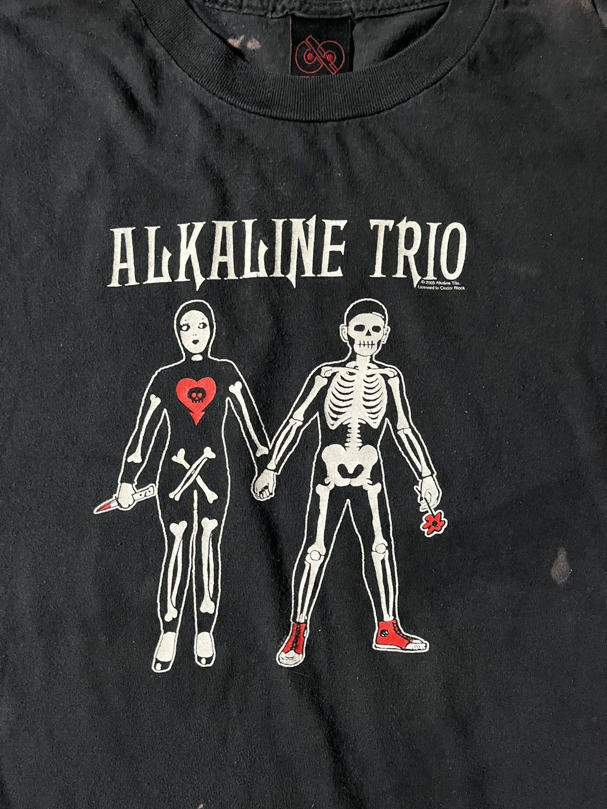 Other 2005 Alkaline Trio “Skeleton Couple” T-shirt Size US M / EU 48-50 / 2 - 3 Thumbnail