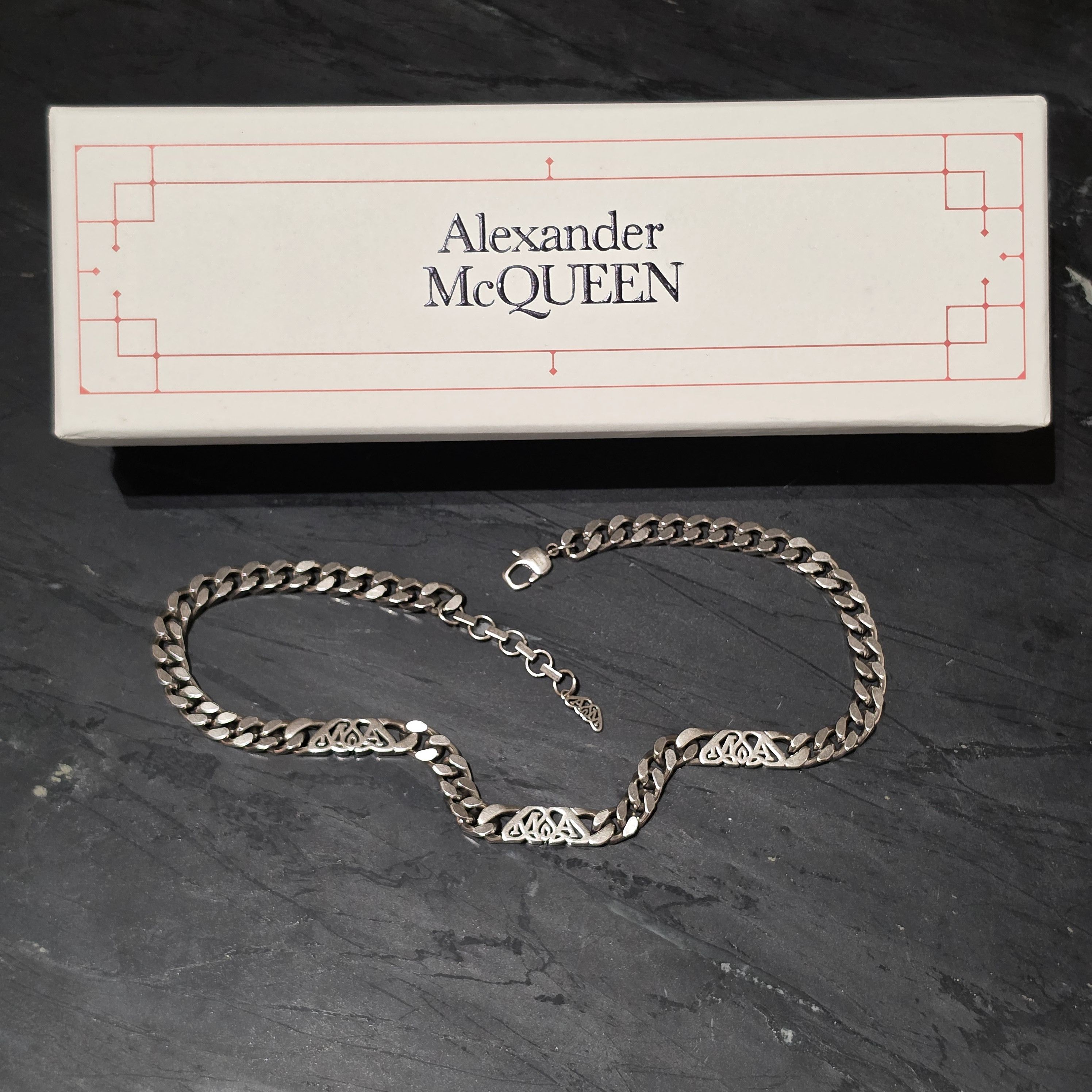Alexander McQueen Seal Logo Chain Choker Size ONE SIZE - 1 Thumbnail