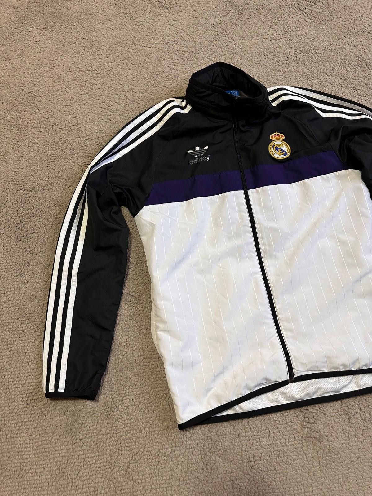 Adidas 2015-16 Real Madrid adidas Originals Hooded Track Jacket M Size US M / EU 48-50 / 2 - 2 Thumbnail