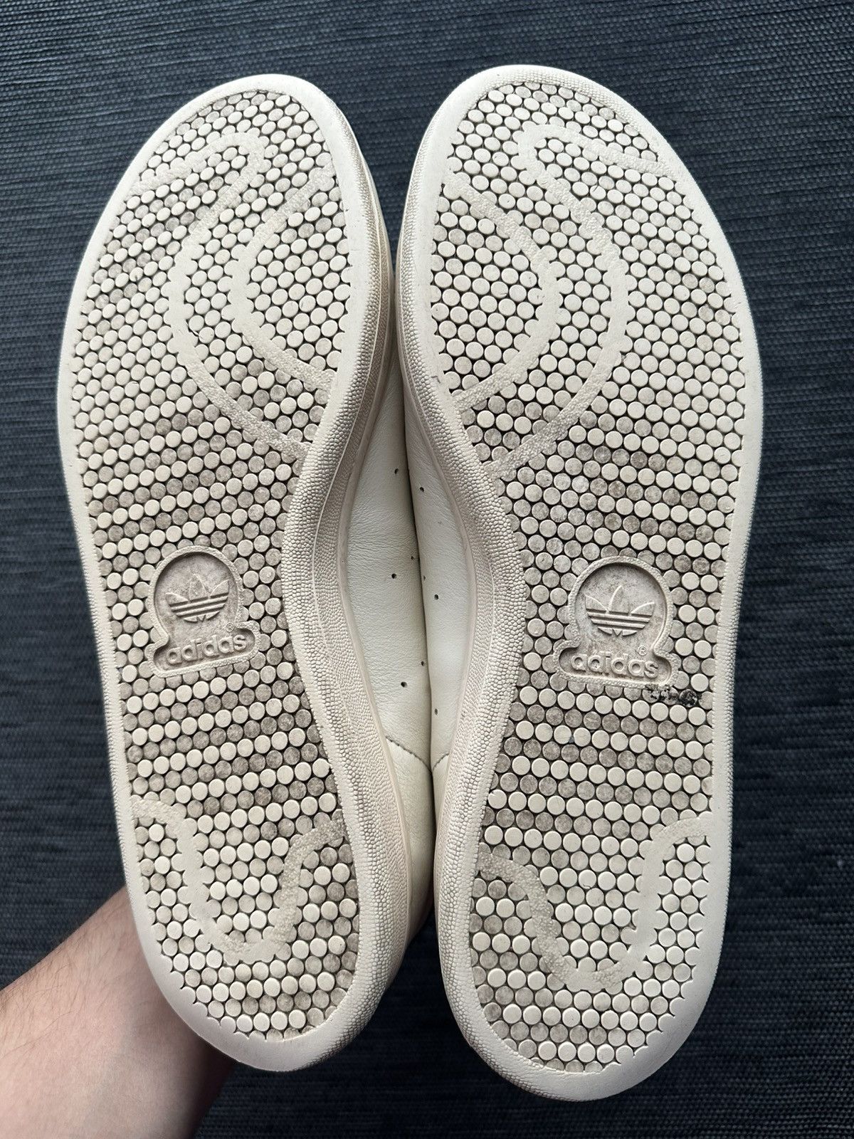 Highsnobiety Adidas Stan Smith x HIGHSNOBIETY cream leather sneakers Size US 11 / EU 44 - 9 Thumbnail