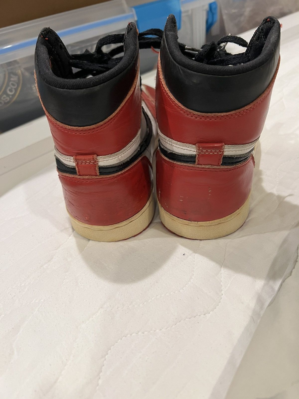 Nike Air Jordan 1 Retro High 1994 Chicago 1994 Size US 9.5 / EU 42-43 - 12 Thumbnail