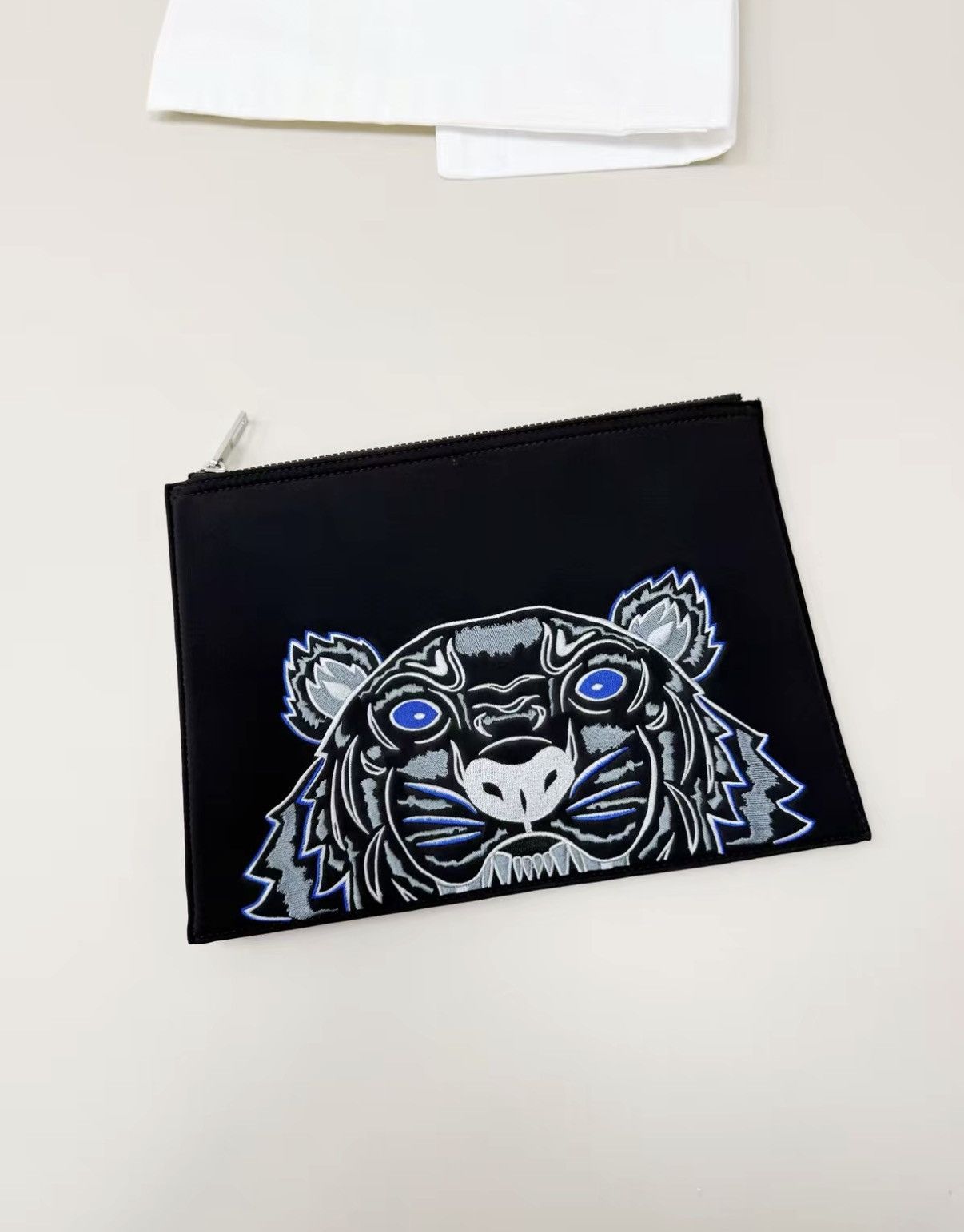 Kenzo KENZO Embroidered Fabric Clutch Approx J30 Size ONE SIZE - 1 Thumbnail