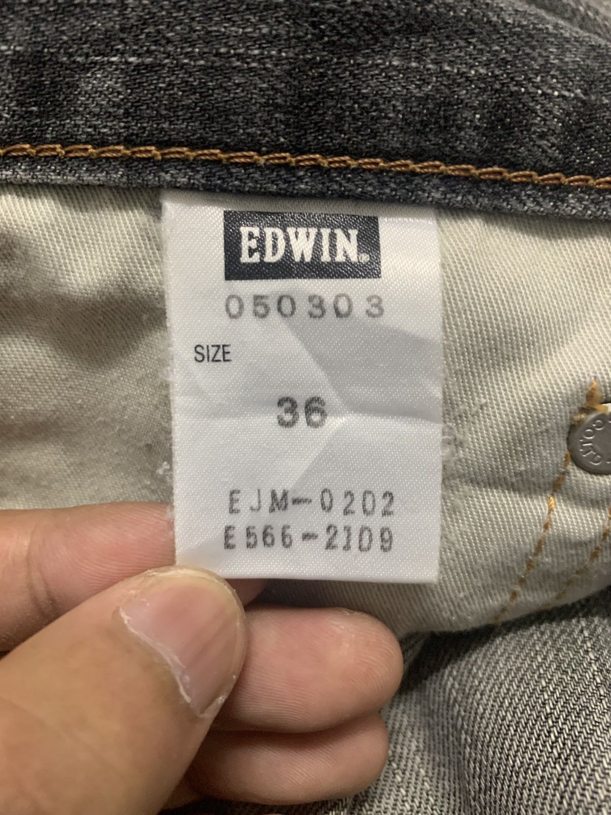 If Six Was Nine Vintage Edwin Japan Light Wash Distress Baggy Jeans Size US 36 / EU 52 - 17 Thumbnail