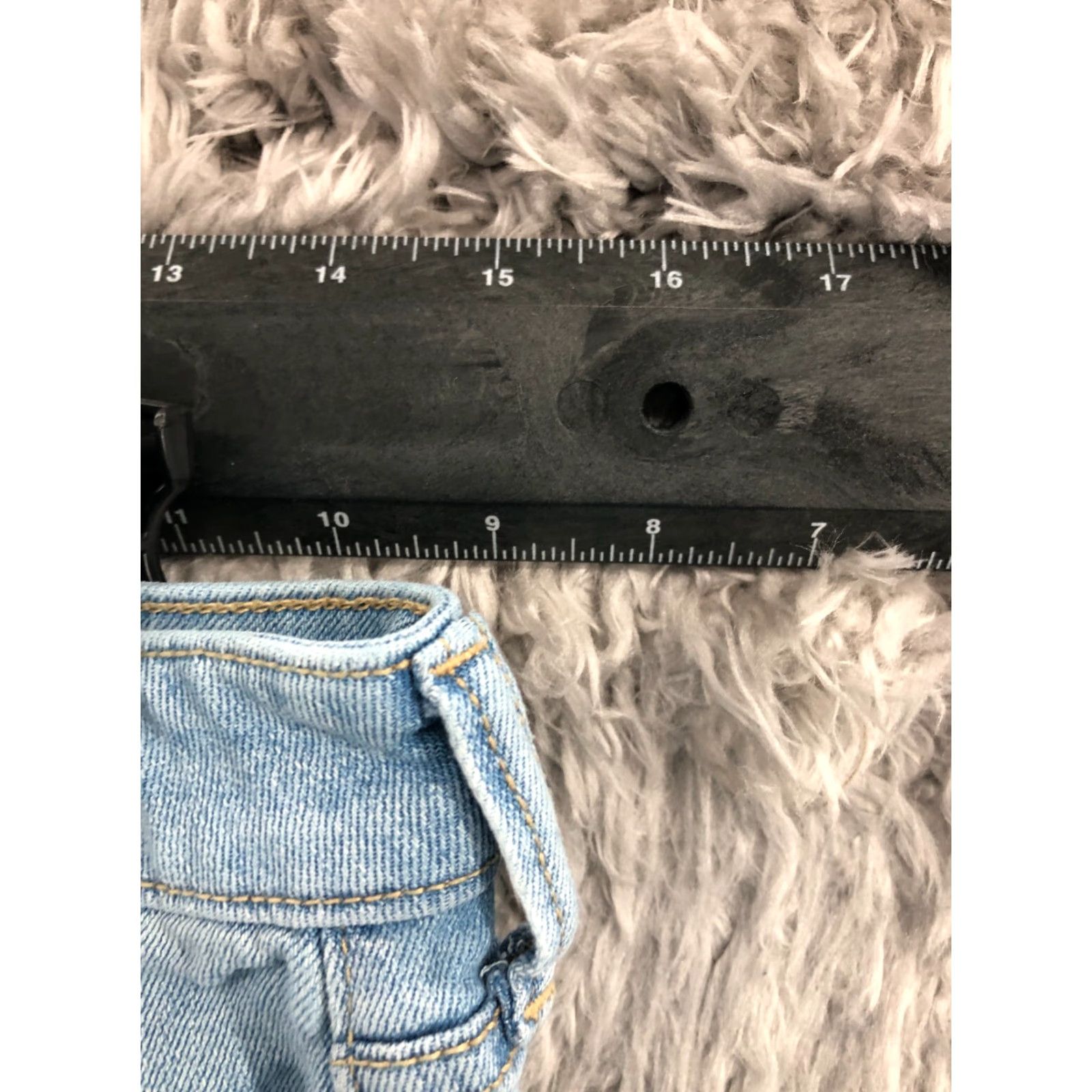 Old Navy Old Navy Women's Mid Rise WOW Shorts 6 Blue Denim 5-Pocket Regular Fit Casual Boyfriend Shoes? Size 28" / US 6 / IT 42 - 2 Thumbnail