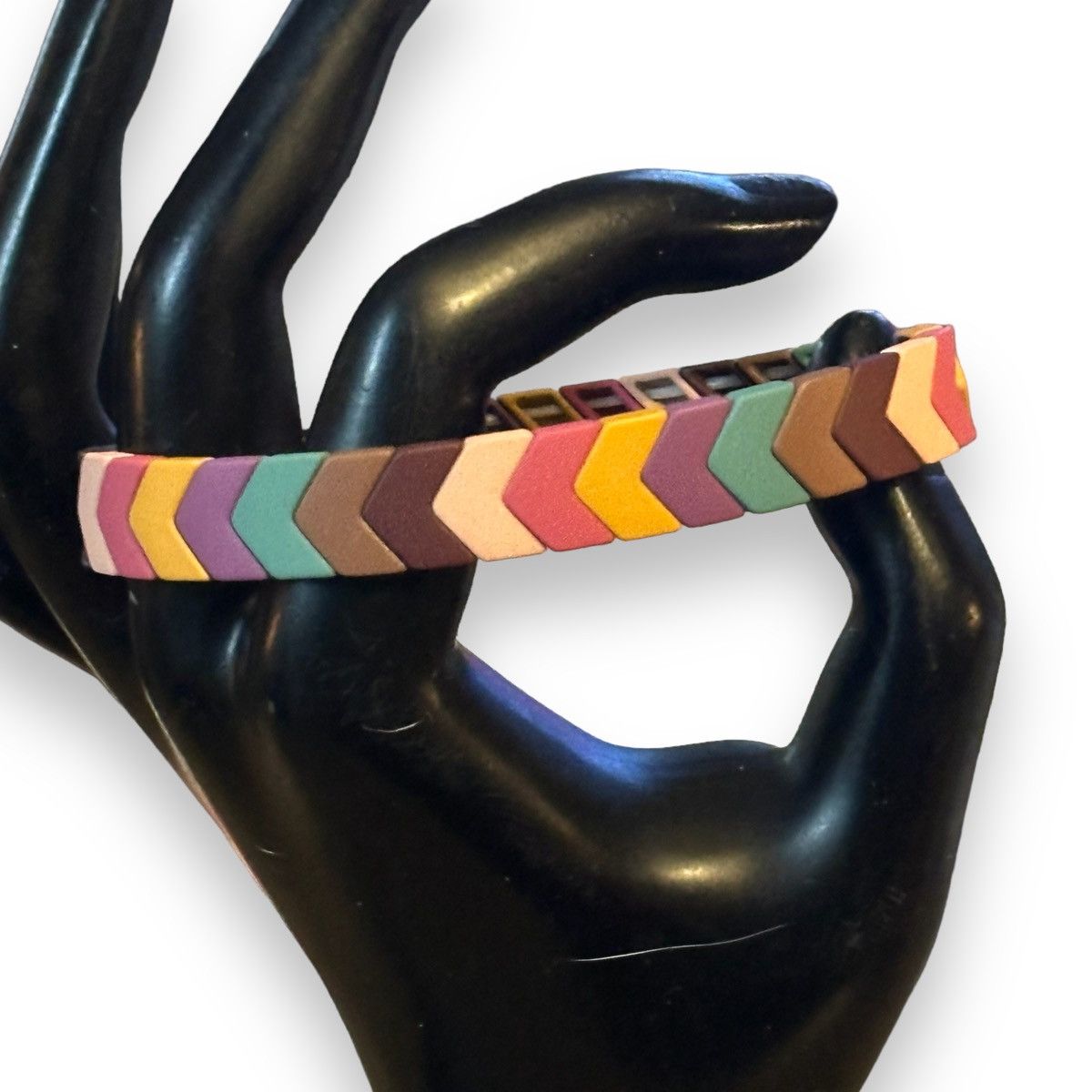 Other Frenzy multicolor chevron bead bracelet Size ONE SIZE - 2 Thumbnail