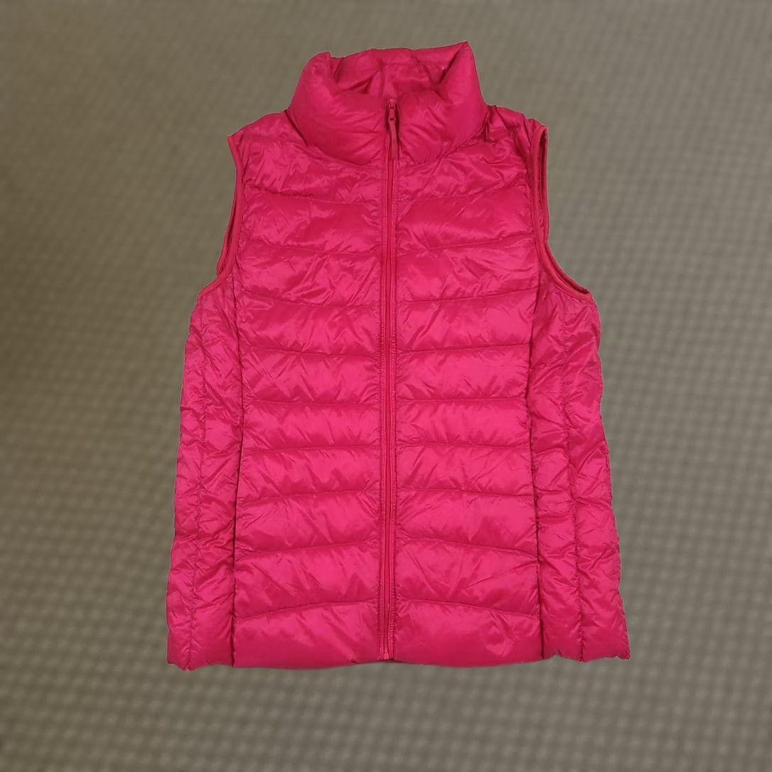 Uniqlo UNIQLO Women Lightweight Down Puffer Vest Pink Travel Medium Vest Women's M Pink Quilted Zipper Lined All Seasons Casual Travel Workwear Regular Size M / US 6-8 / IT 42-44 - 1 Thumbnail