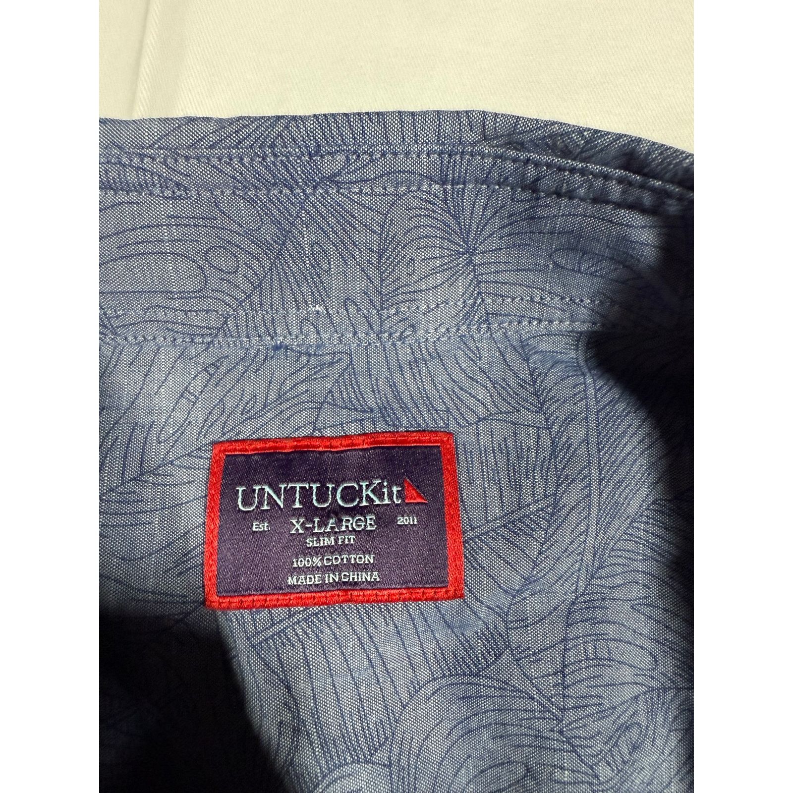 UNTUCKit UNTUCKit Montu Mens XL Slim Fit Short Sleeve Button Up Leaf Size US XL / EU 56 / 4 - 2 Thumbnail
