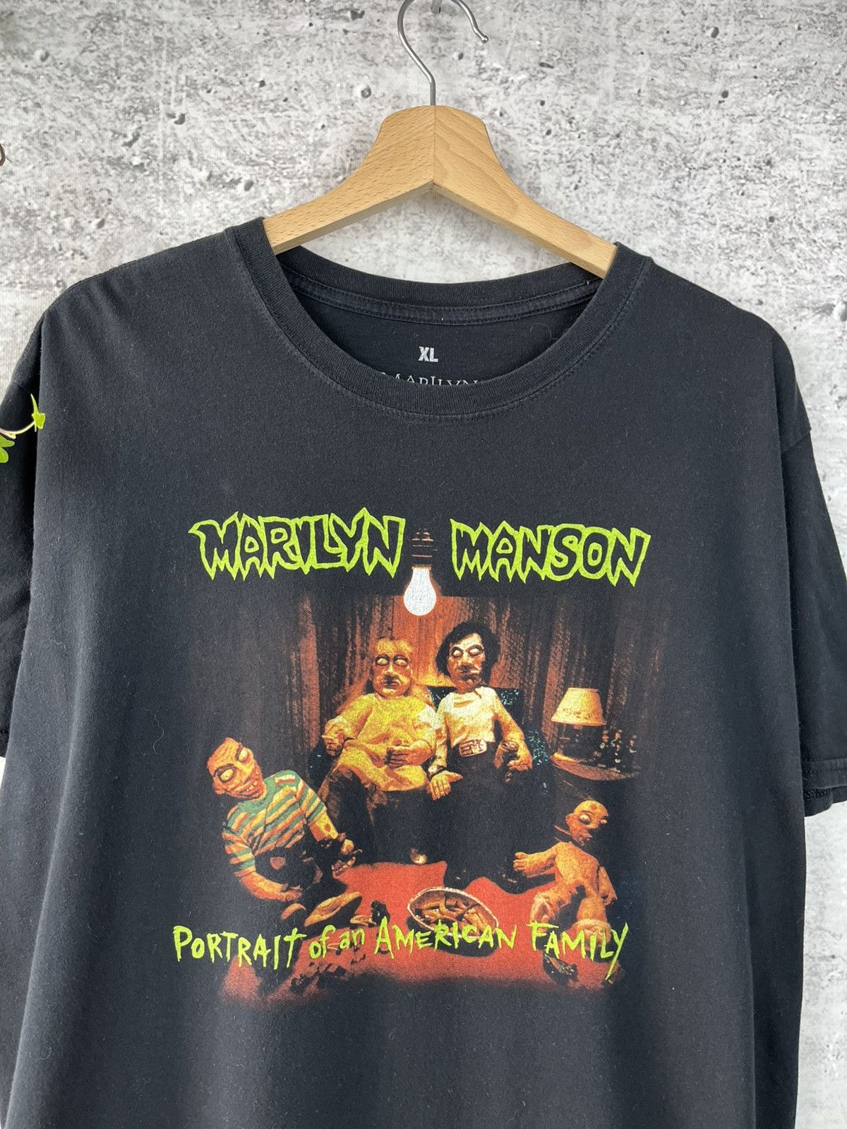 Band Tees Vintage Marilyn Manson American Family T-Shirt Merch Size US XL / EU 56 / 4 - 2 Thumbnail