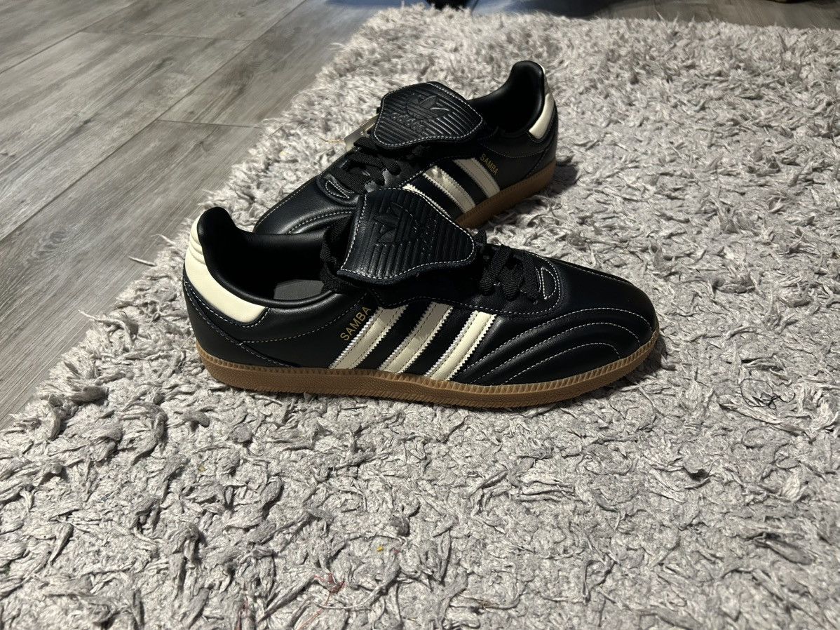 adidas gazelle silver green womens adidas Originals Women's Samba OG "Cow Print"