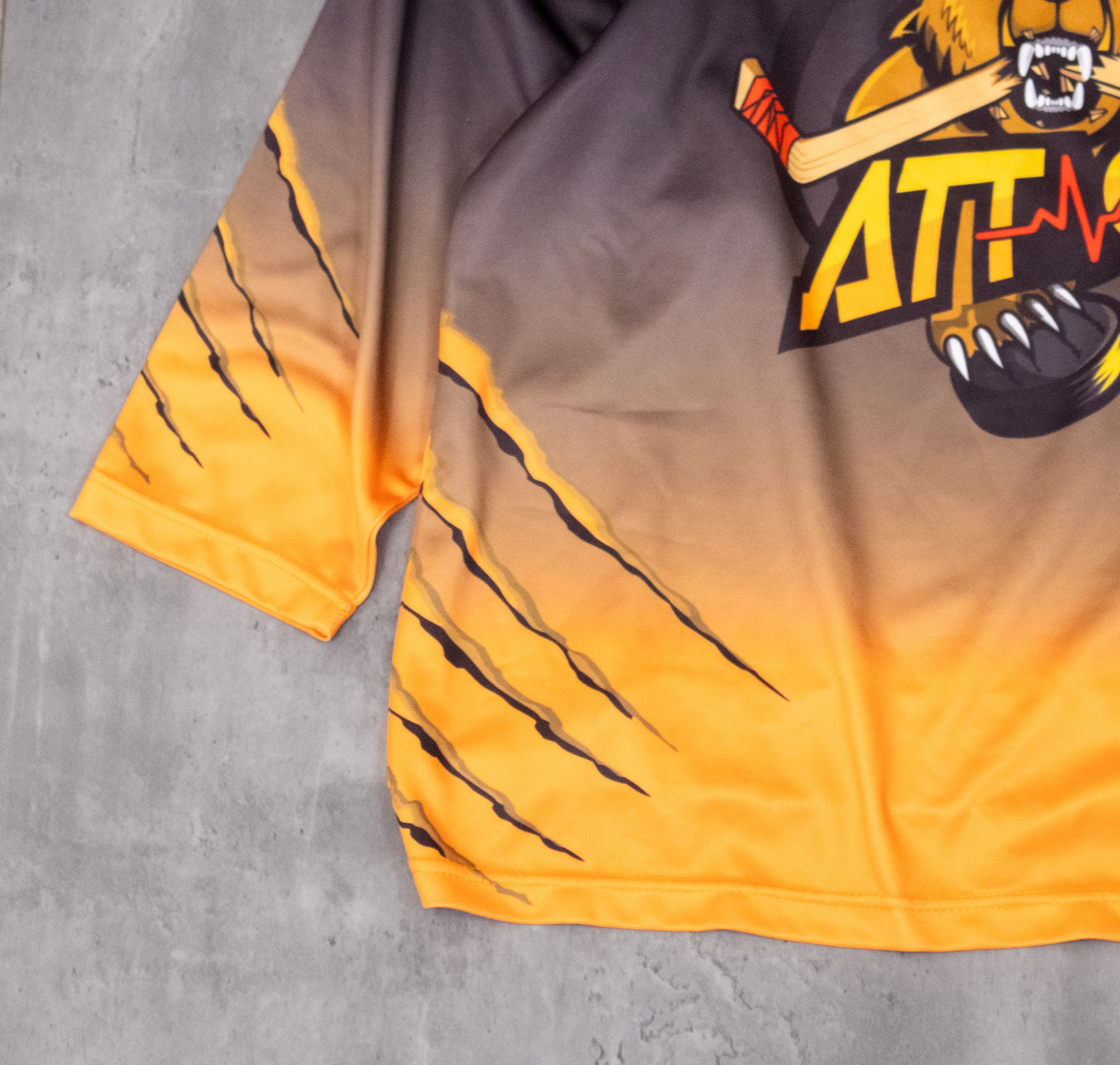 Vintage Attack Apparel Bear All Over Print Oversize Hockey Jersey Size US XXL / EU 58 / 5 - 5 Thumbnail