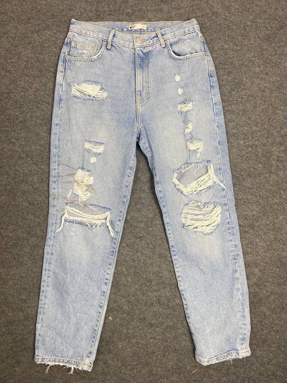 gina tricot light wash distressed denim