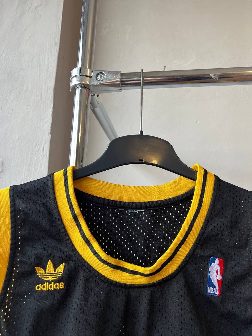 NBA LOS ANGELES LAKERS #8 BRYANT ADIDAS BASKETBALL JERSEY RETRO Size US M / EU 48-50 / 2 - 4 Thumbnail