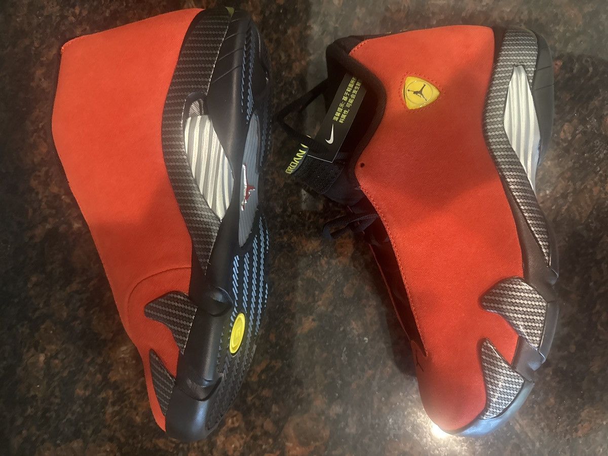 Jordan Brand Jordan 14 Challenge Red ,Ferrari Size US 9 / EU 42 - 5 Thumbnail