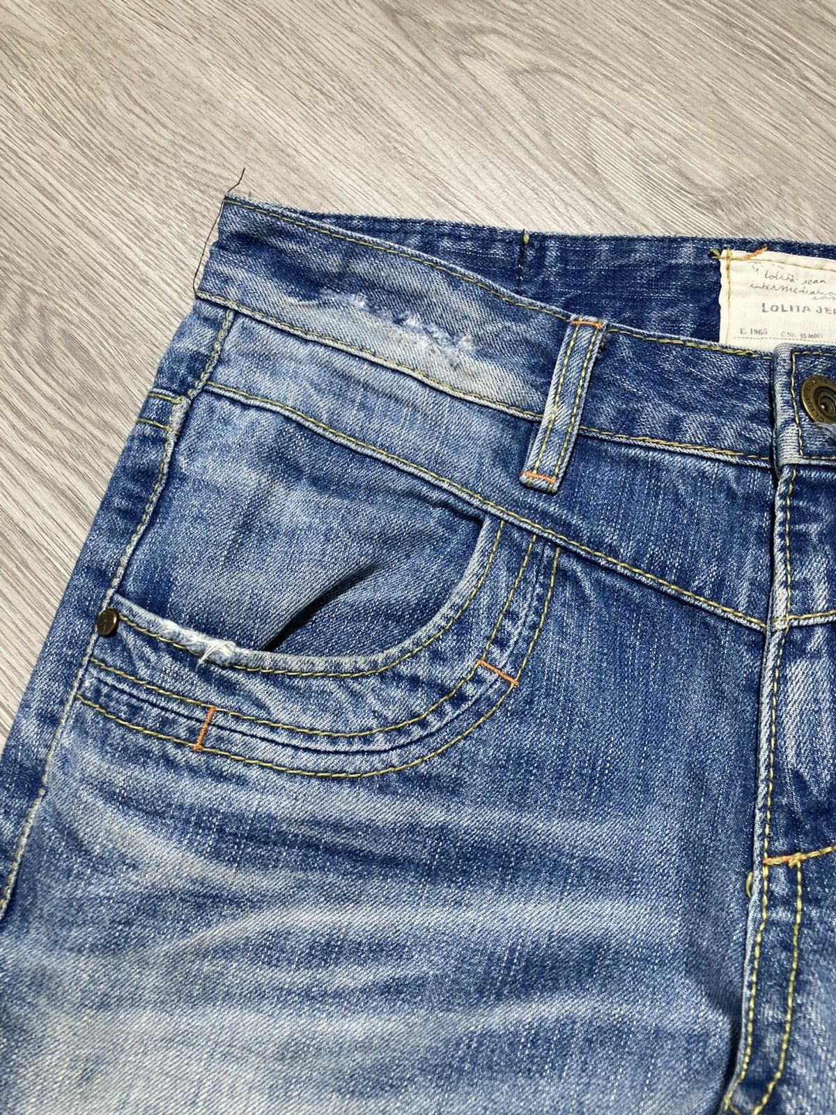 If Six Was Nine 2000s Lolita Y2k Studded Faded 3/4 Jeans Pants Lgb Punk Size US 32 / EU 48 - 15 Thumbnail