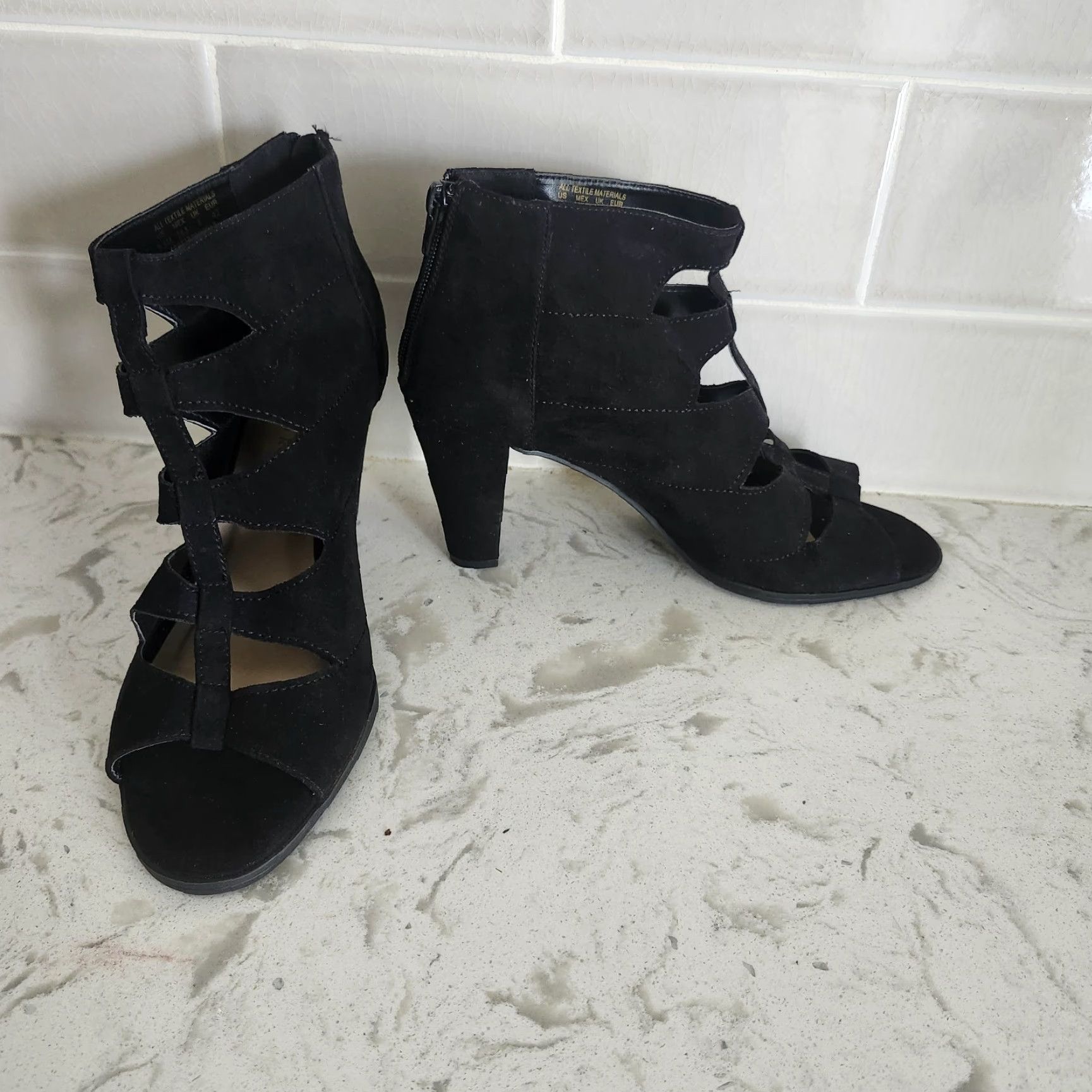 Vintage Metaphor Black Suede Heels Open Toe Peep Toe Cut Out Ankle Boot Sz 9.5M Womens Heel Block Zip Size US 10 / IT 40 - 3 Thumbnail