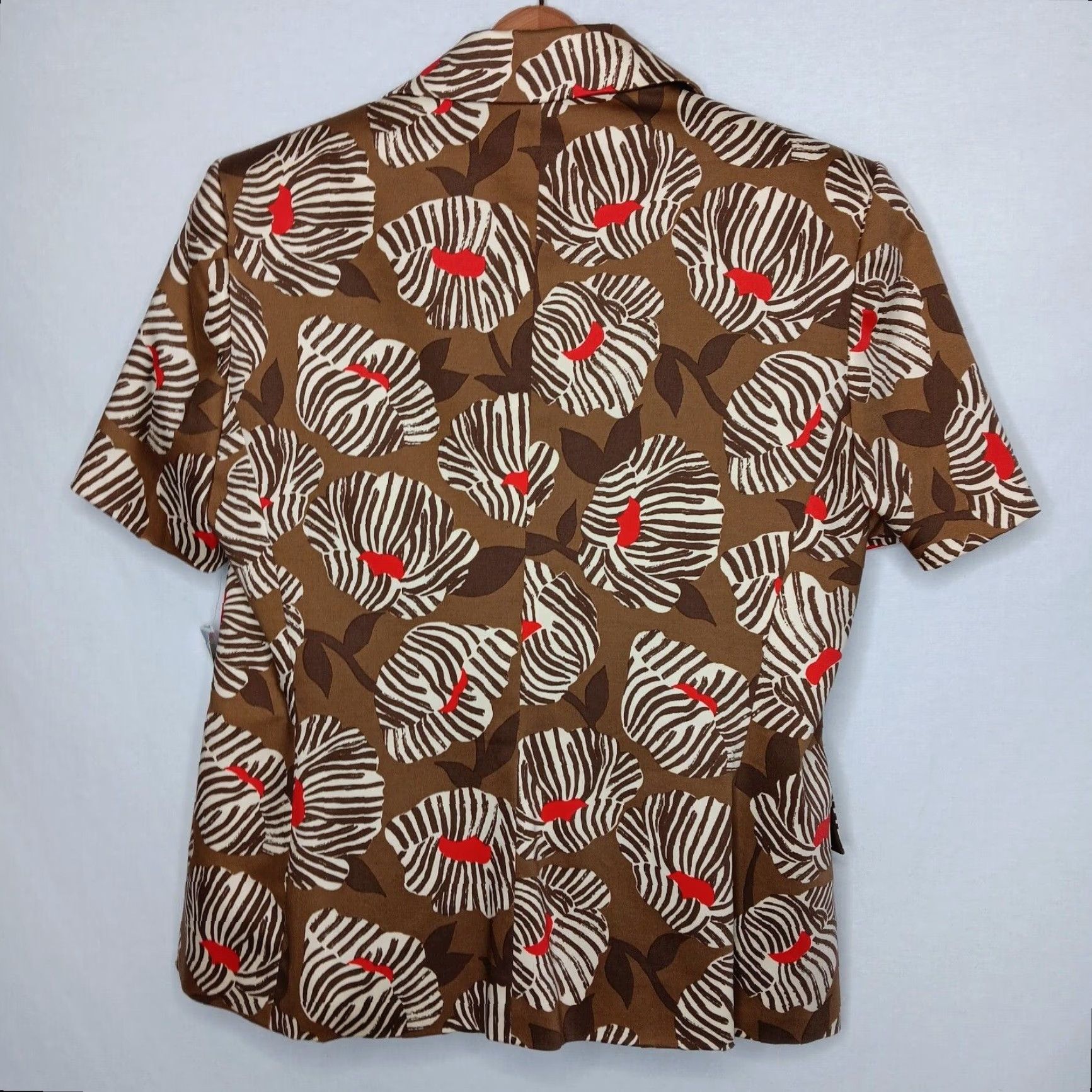Evan Picone VINTAGE Evan Picone Skirt Suit Women's 2 Piece Brown Floral Short Sleeve Top New Size L / US 10 / IT 46 - 5 Thumbnail