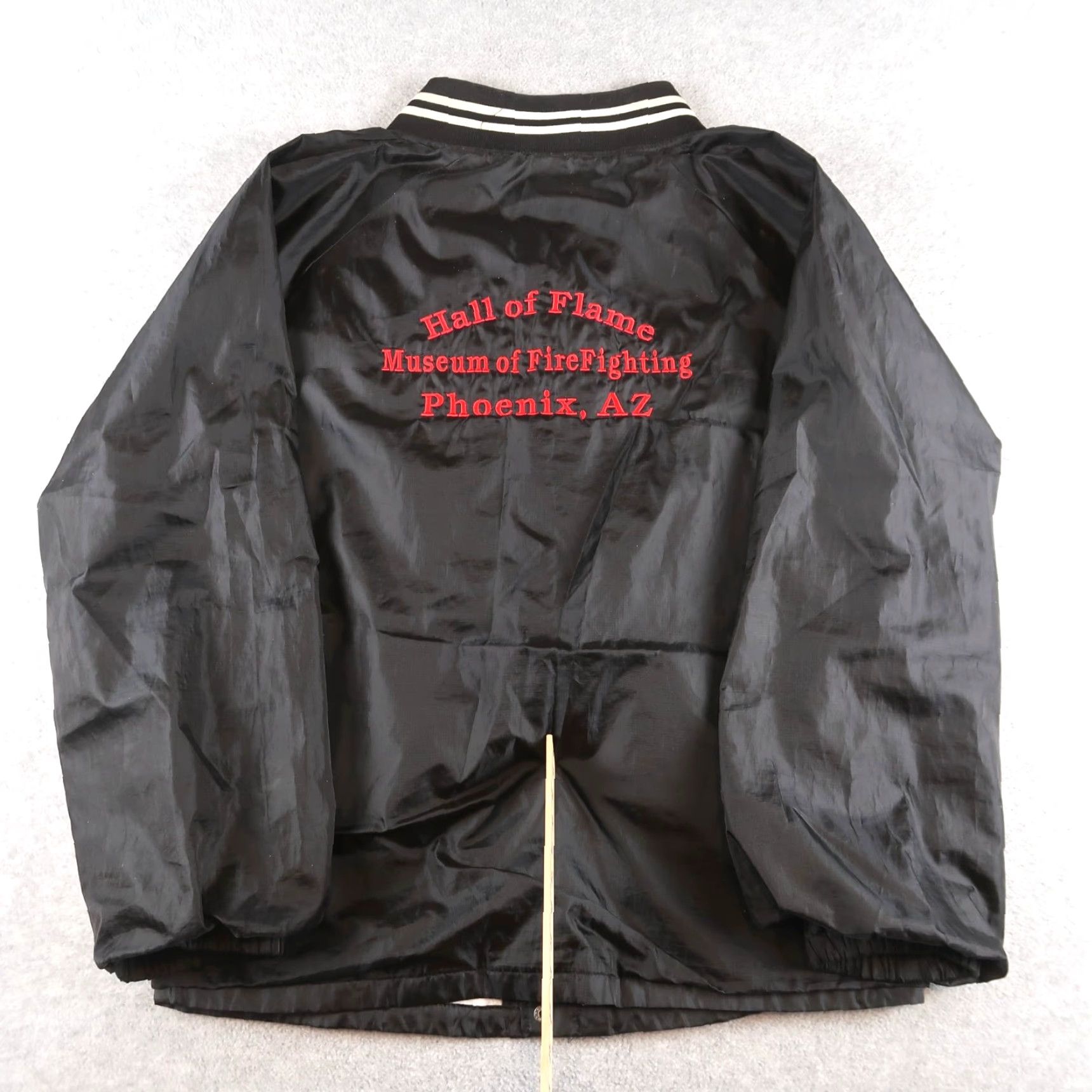 Vintage Vintage Rawlings Bomber Jacket Unisex Adults M Black Satin Accent Logo Zip Snap Casual USA Size US M / EU 48-50 / 2 - 2 Thumbnail