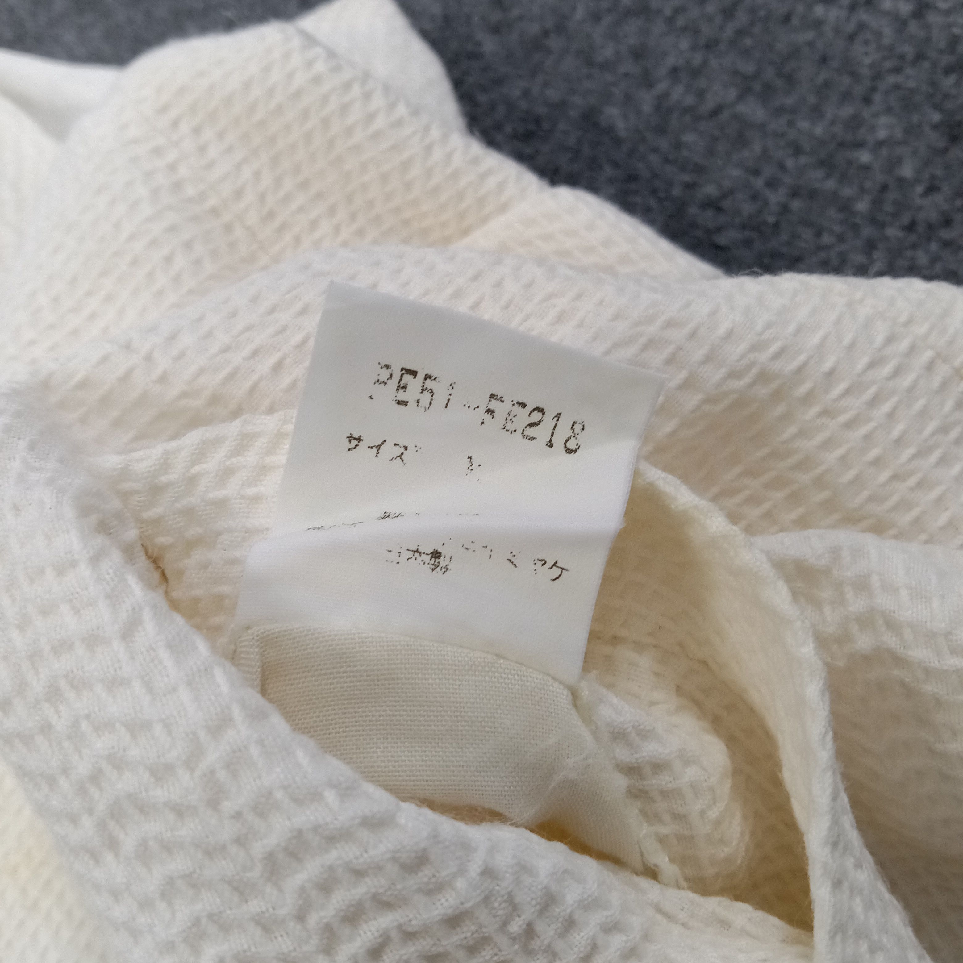 Issey Miyake Issey Miyake Permanente Japanese Designer Vests C259N19 Size US S / EU 44-46 / 1 - 5 Thumbnail