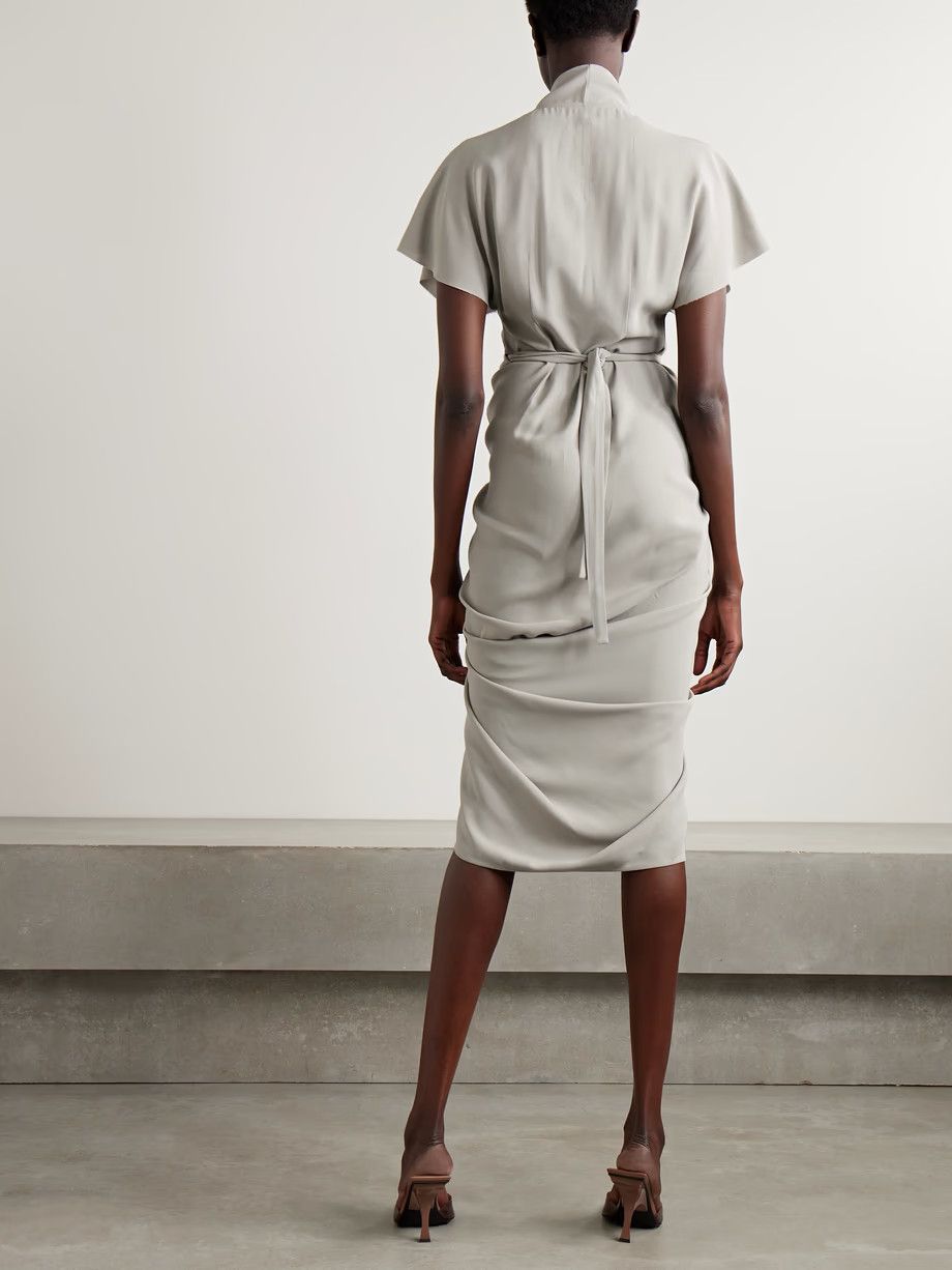 o1y0126 Midi Dress in Light Gray
