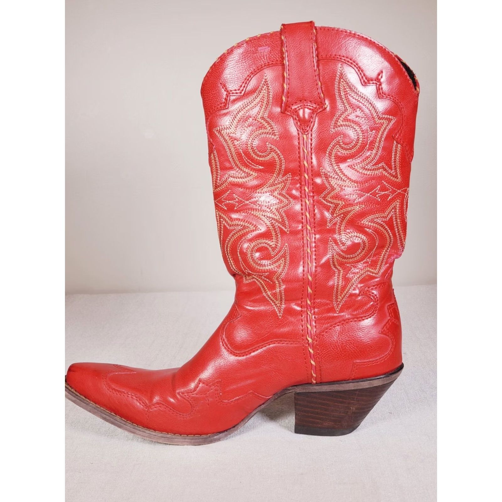 Durango Durango Crush Women's Western Boot Red 12" Fox Tip Collar US 10 M Rubber Outsole Embroidered Faux Leather Western Boot Size US 10 / IT 40 - 3 Thumbnail