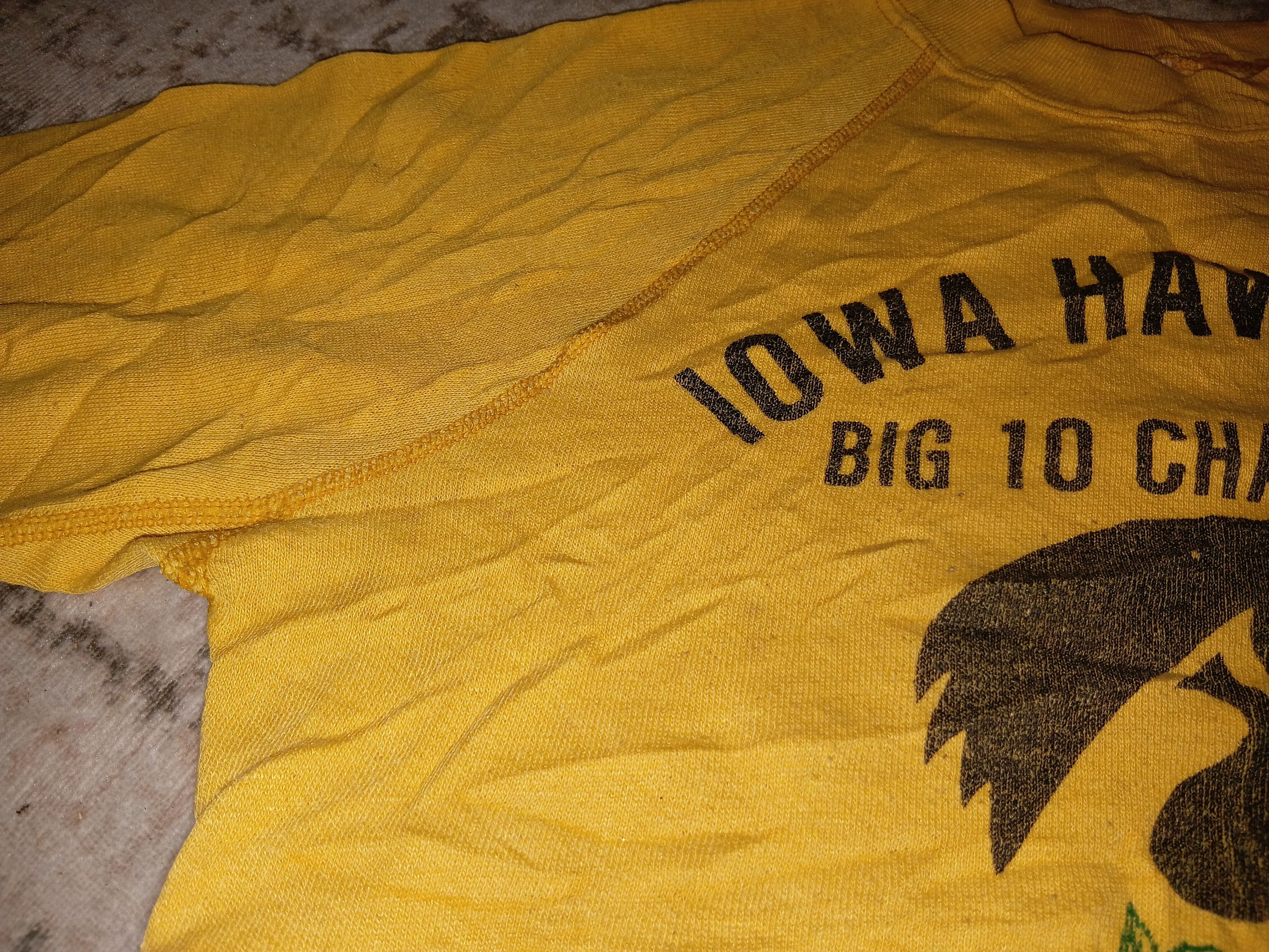 Vintage Vintage 1982 80s Iowa Hawkeyes Rose Bowl Big 10 Champions Size US S / EU 44-46 / 1 - 6 Thumbnail