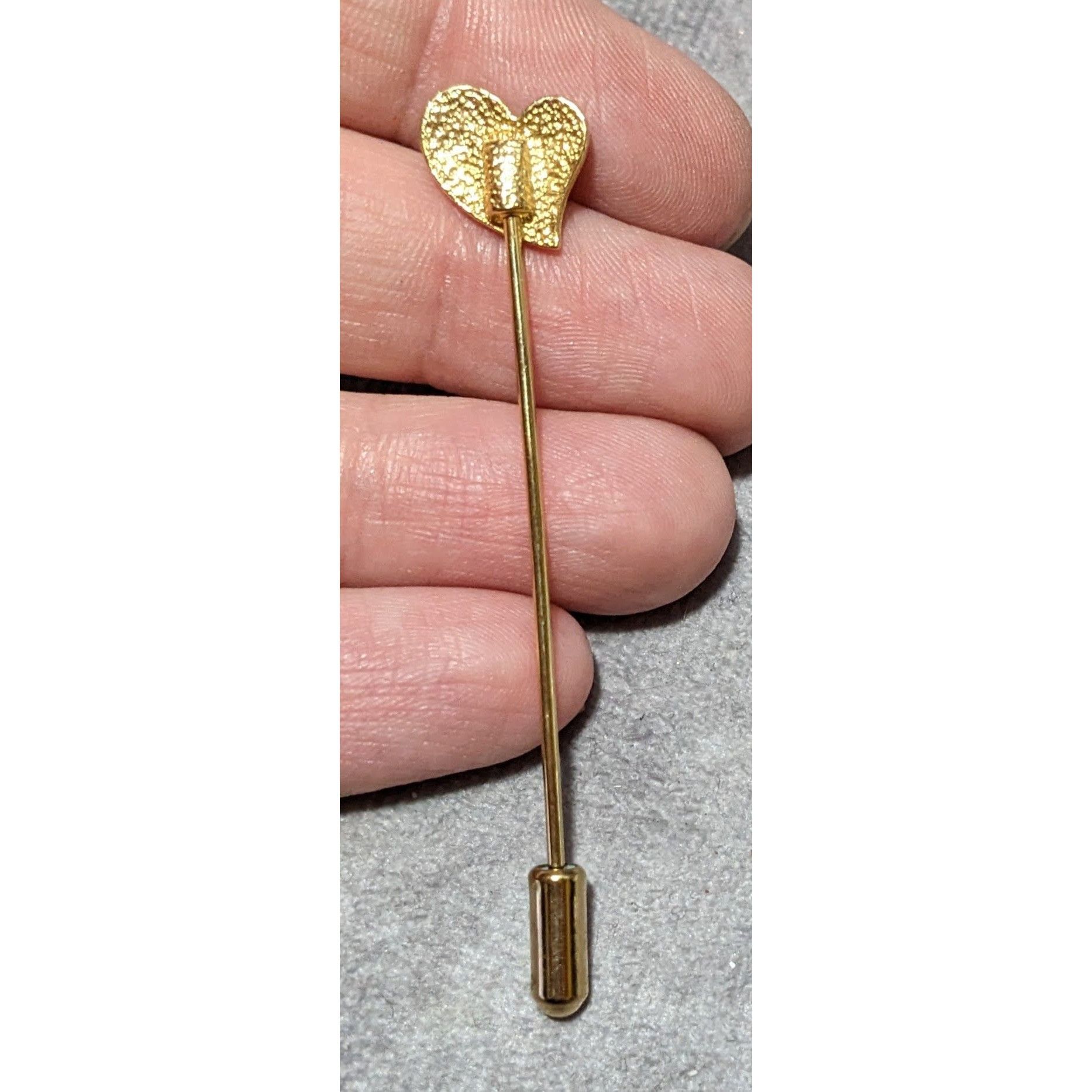 Other Vintage Gold Tone And Cream Enamel Heart Stick Pin Size ONE SIZE - 3 Thumbnail