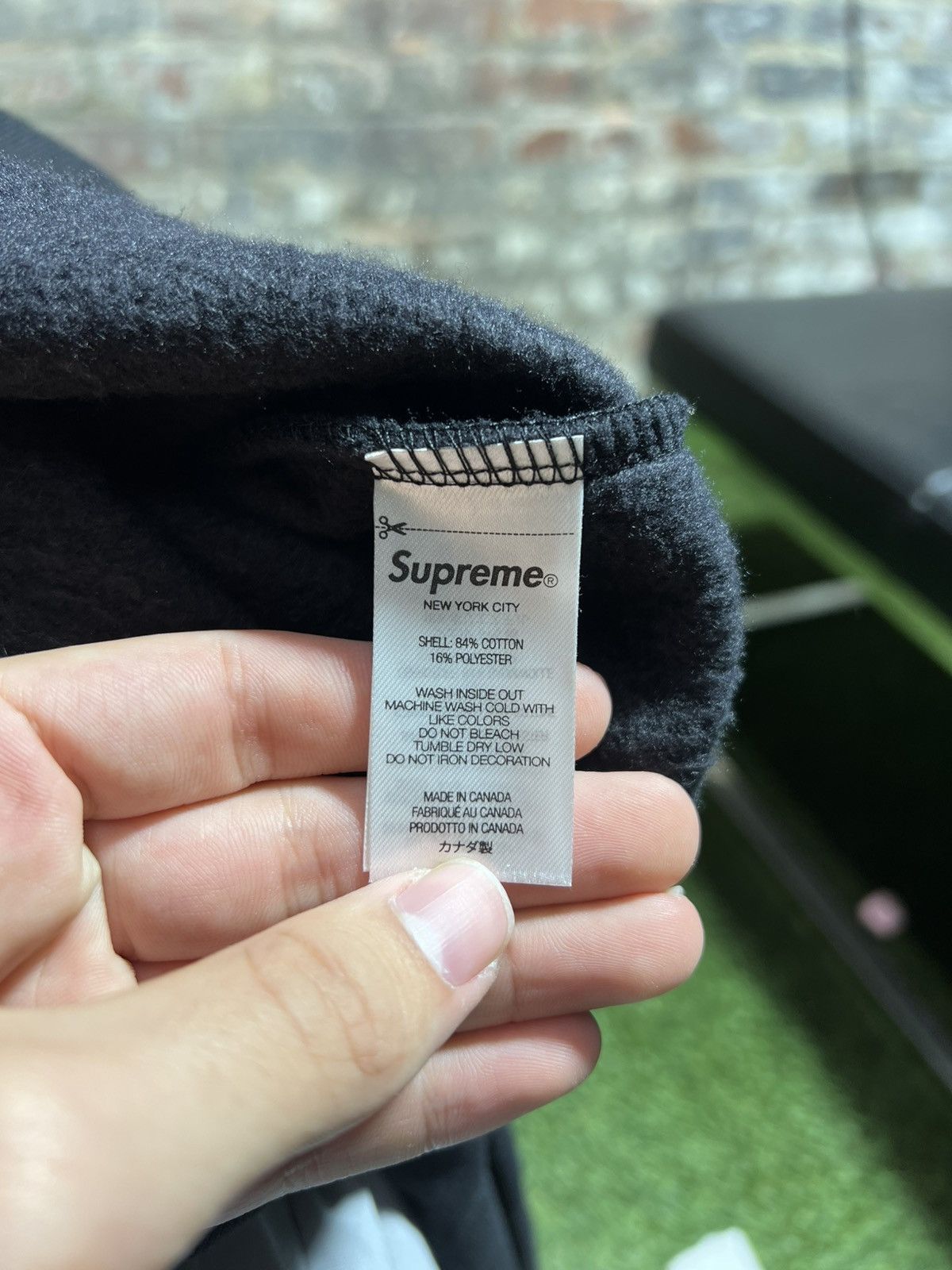Supreme Supreme World Famous Mini Logo Hoodie Size US L / EU 52-54 / 3 - 6 Thumbnail