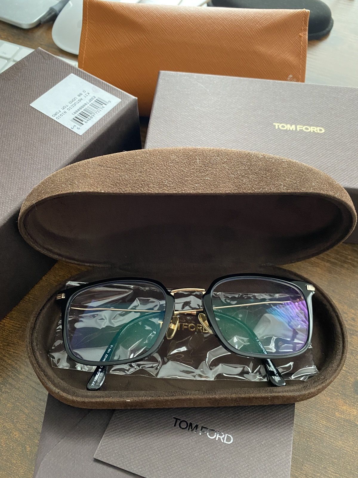 image of Tom Ford Eyeglasses Ft5747-D-B in Black, Women's
