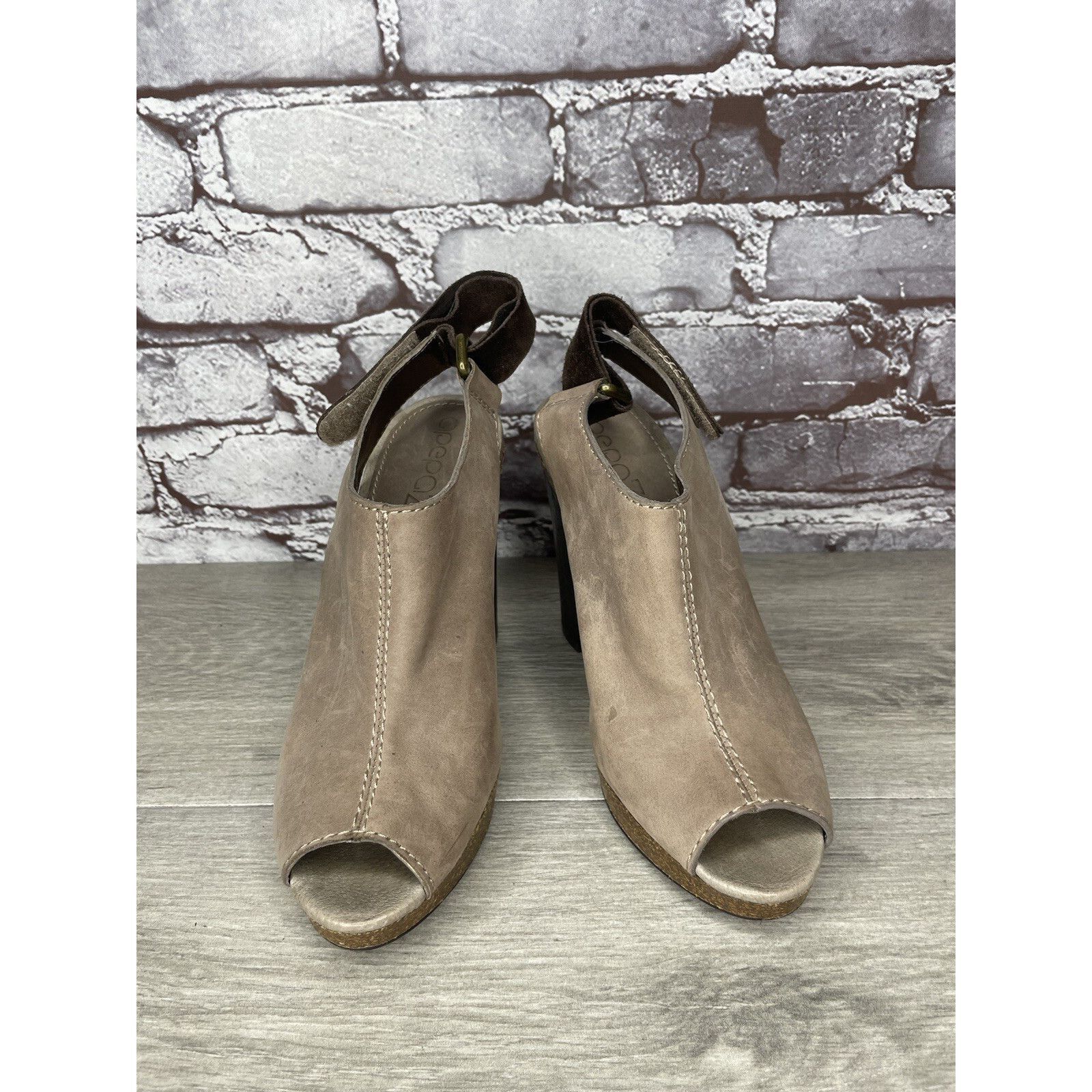 Other Apepazza Parma Brown Taupe Leather Peep Toe Heeed Booties Wo Size US 7.5 / IT 37.5 - 7 Thumbnail
