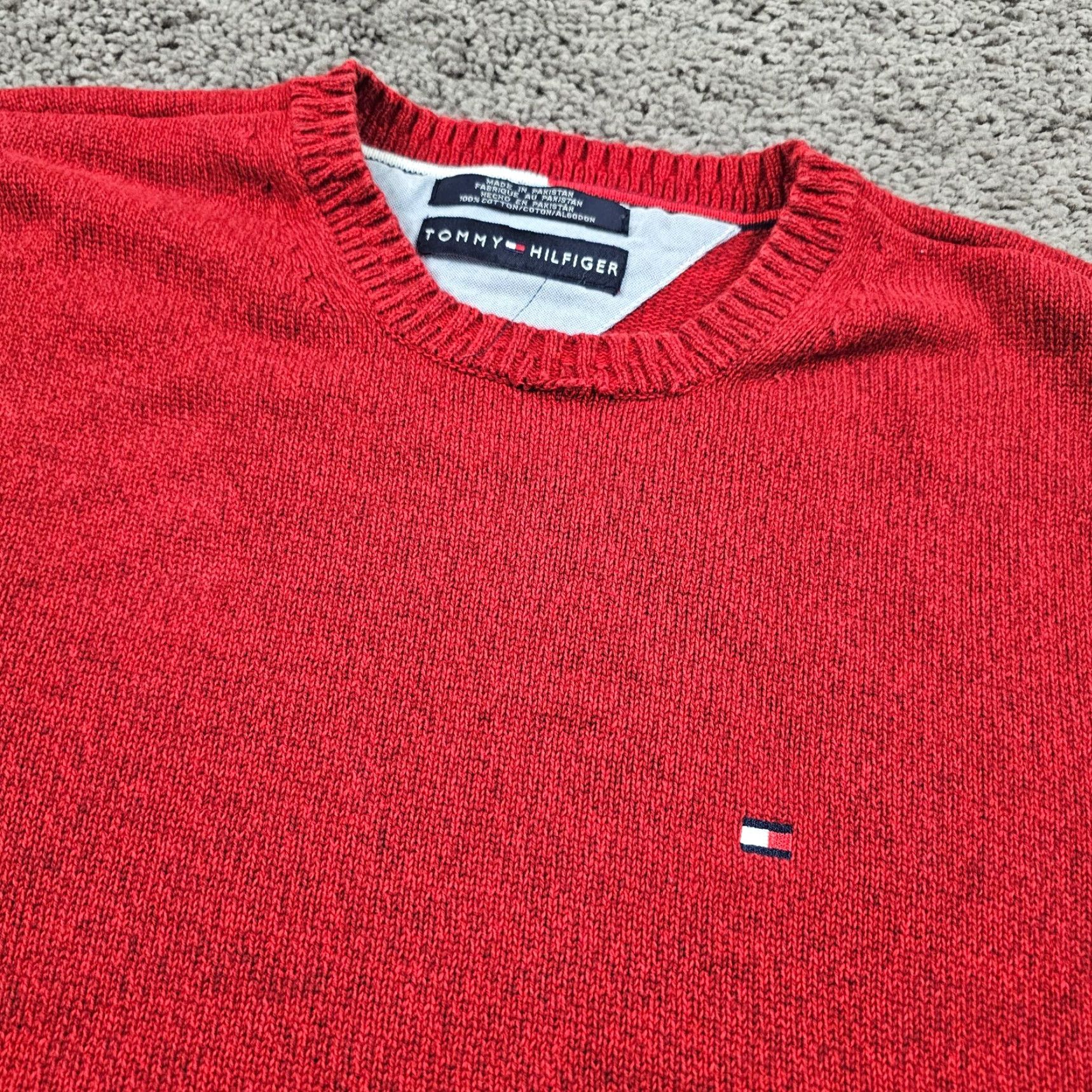 Tommy Hilfiger VINTAGE Tommy Hilfiger Sweater Mens Red Knit Pullover Crewneck Long Sleeve Logo Size US L / EU 52-54 / 3 - 2 Thumbnail