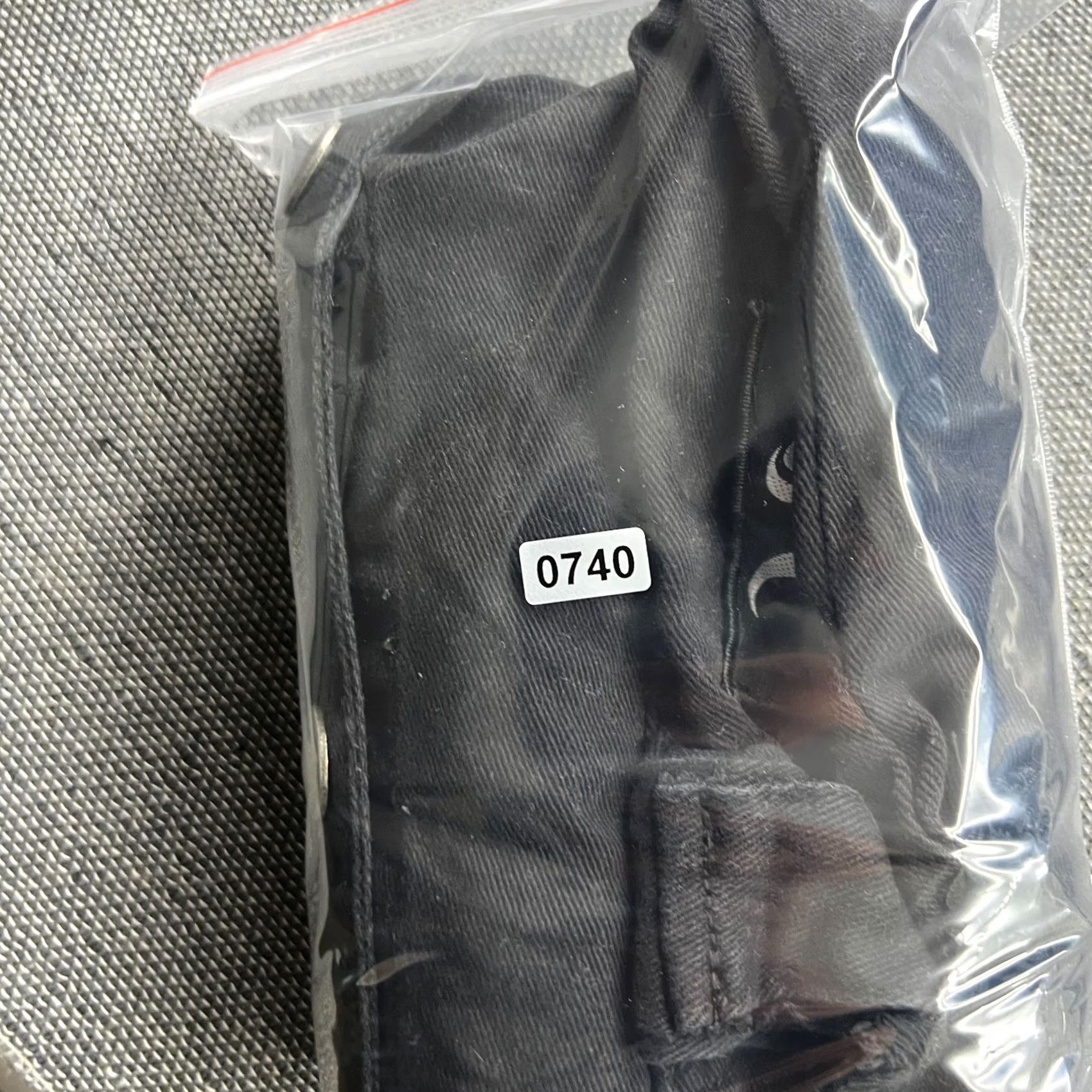 Vintage VINTAGE EMP Y2K Custom Made Embroidered Heavy Metal Vest Large Black Concert Trashed Муж Size US L / EU 52-54 / 3 - 2 Thumbnail
